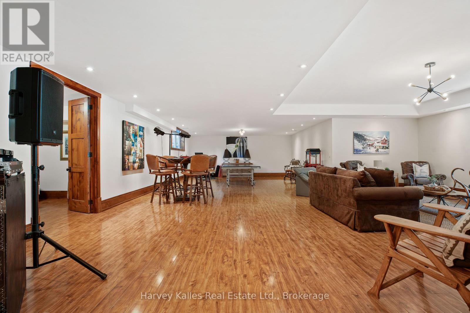 1074 Tally Ho Winter Park Road, Lake Of Bays, Ontario  P1H 2J6 - Photo 36 - X12212959