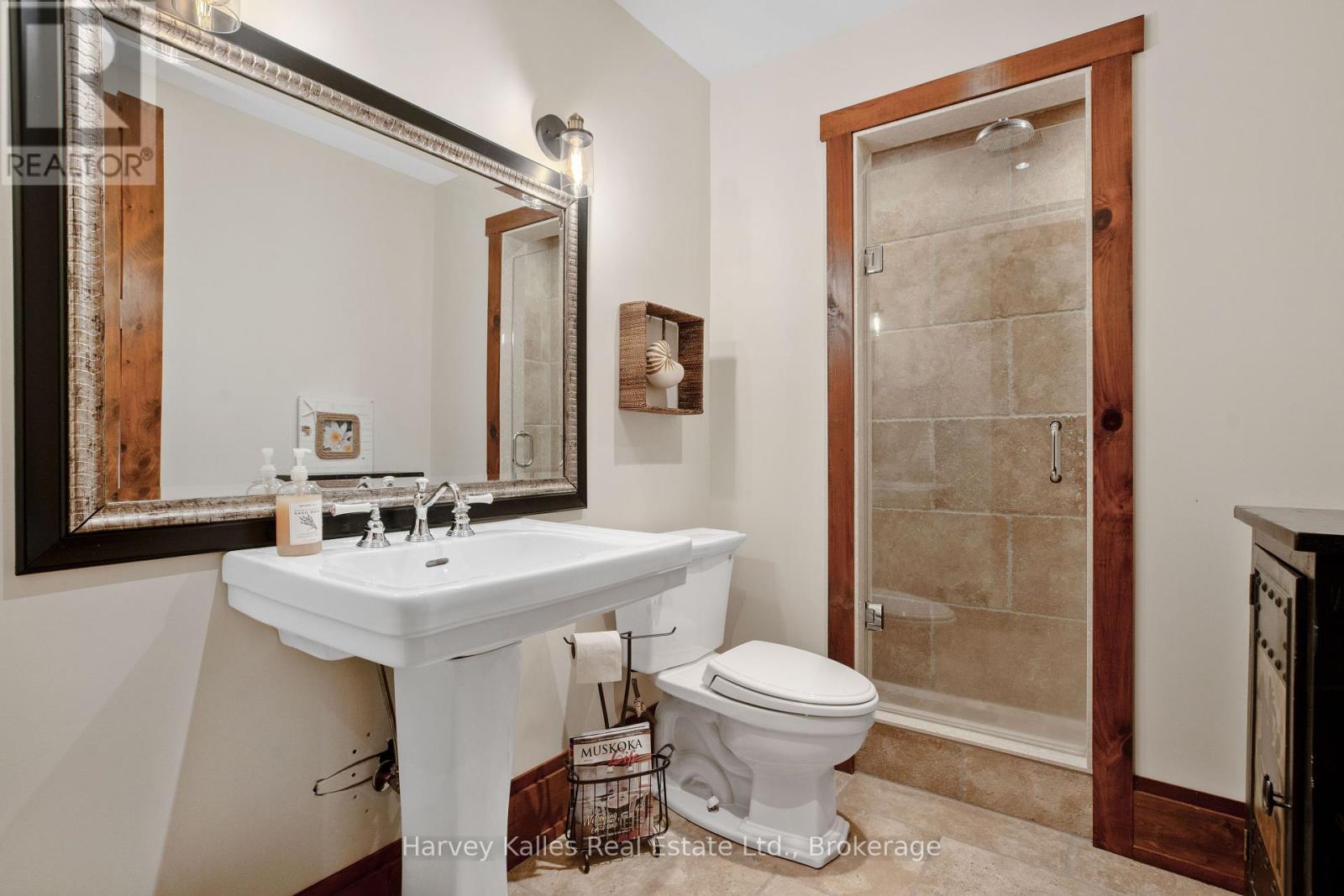 1074 Tally Ho Winter Park Road, Lake Of Bays, Ontario  P1H 2J6 - Photo 41 - X12212959