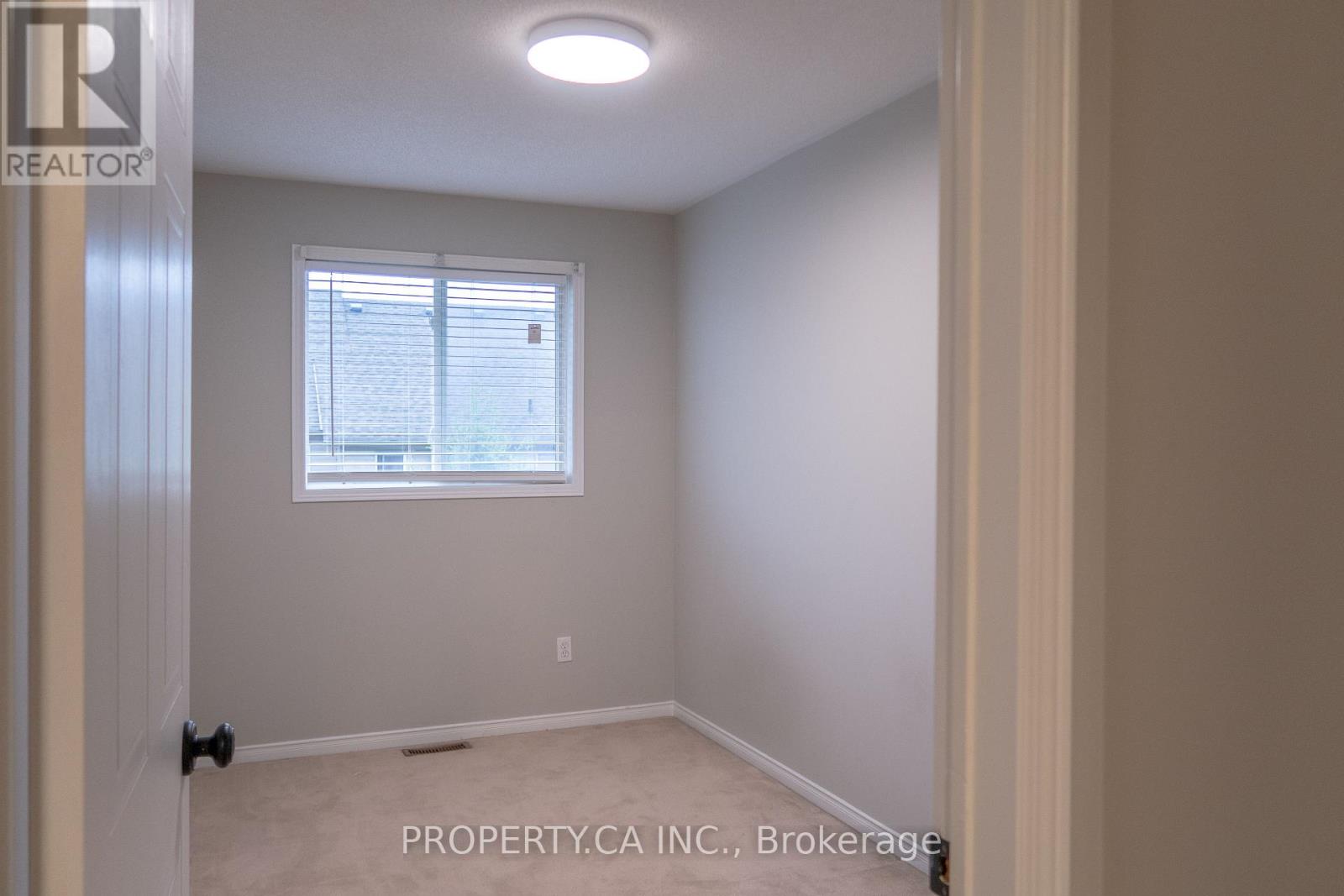 21 Mcgonigal Lane, Ajax, Ontario  L1T 4H1 - Photo 15 - E12210715