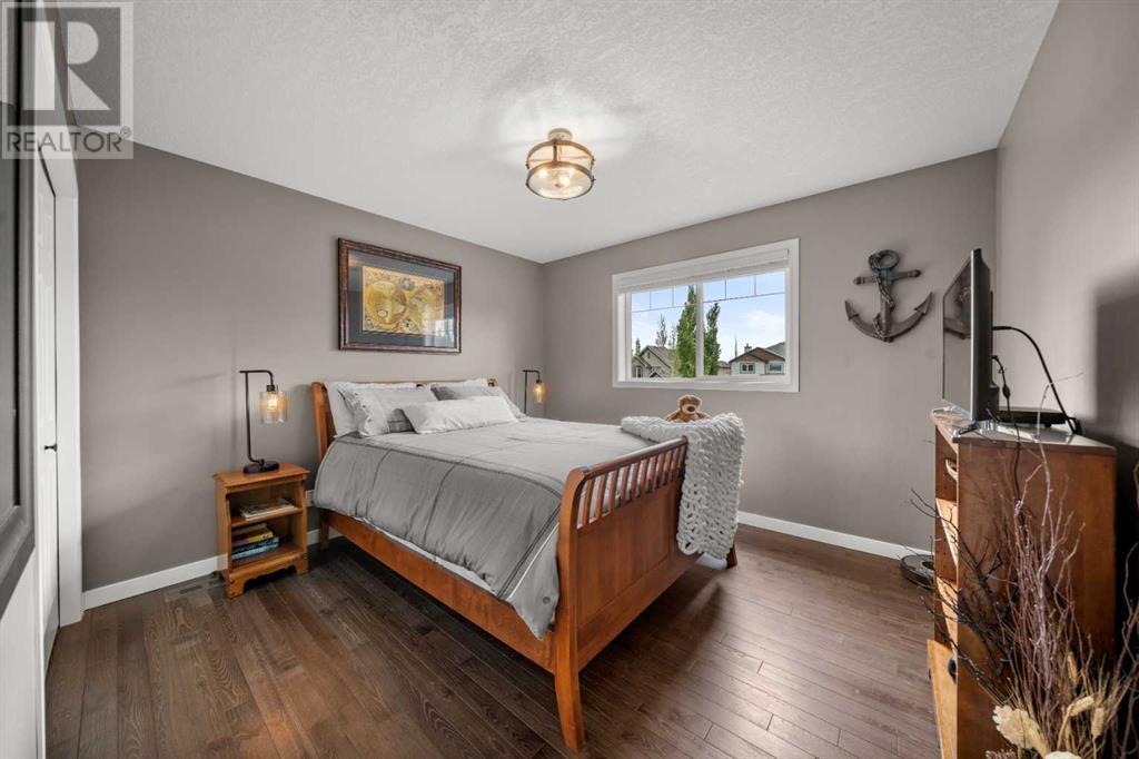 87 Hidden Creek Point Nw, Calgary, Alberta  T2A 6J7 - Photo 22 - A2227150