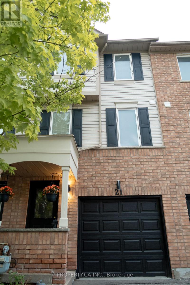 21 Mcgonigal Lane, Ajax, Ontario  L1T 4H1 - Photo 2 - E12210715