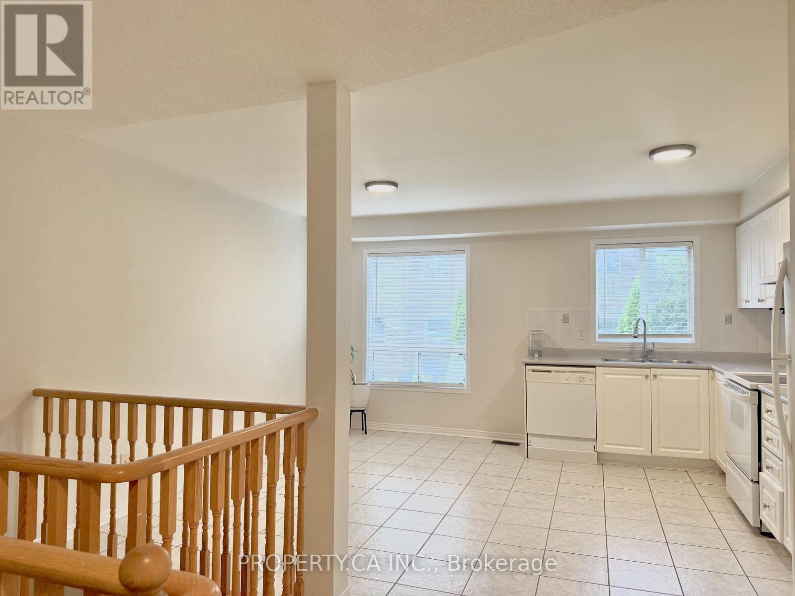 21 Mcgonigal Lane, Ajax, Ontario  L1T 4H1 - Photo 8 - E12210715