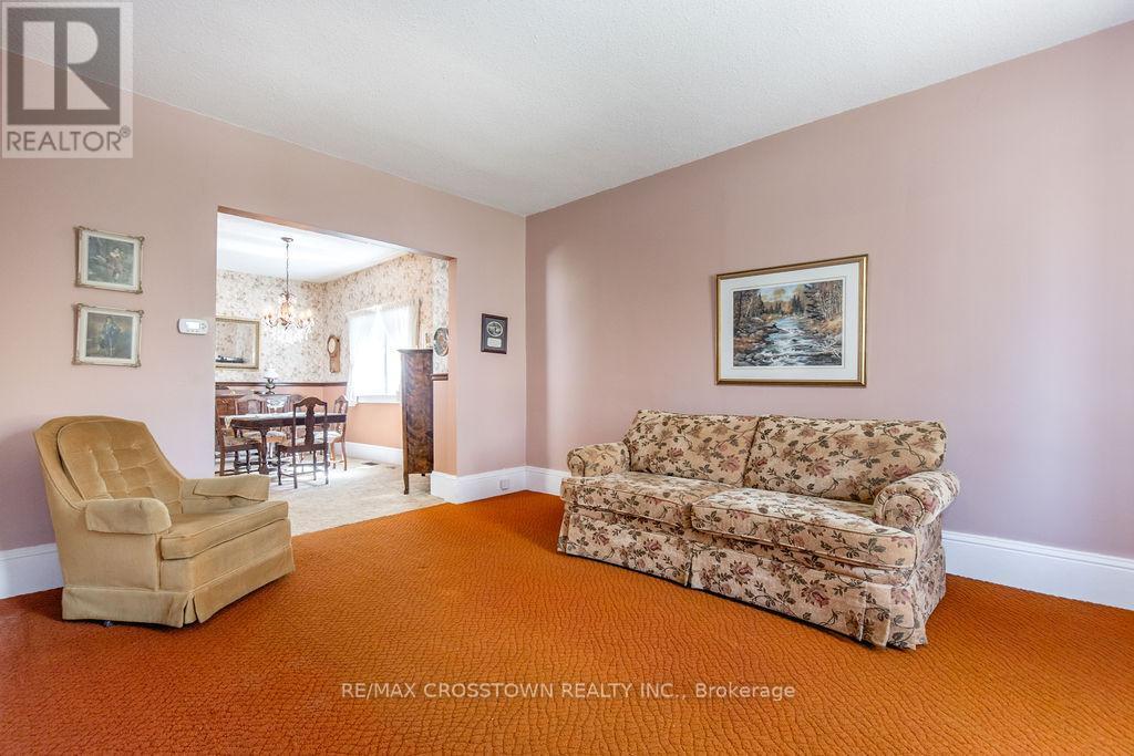 93 Jarvis Street, Orillia, Ontario  L3V 2A4 - Photo 13 - S12141102