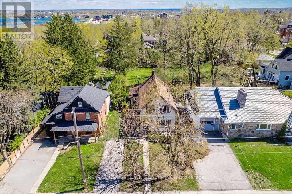 93 JARVIS STREET, Orillia, Ontario