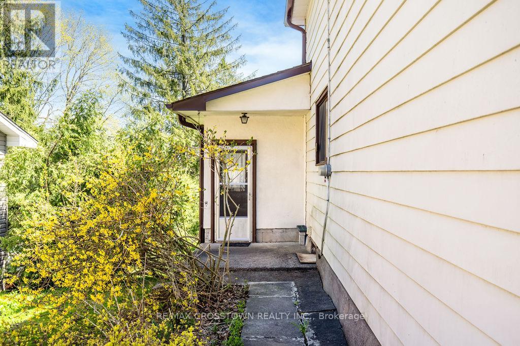 93 Jarvis Street, Orillia, Ontario  L3V 2A4 - Photo 40 - S12141102