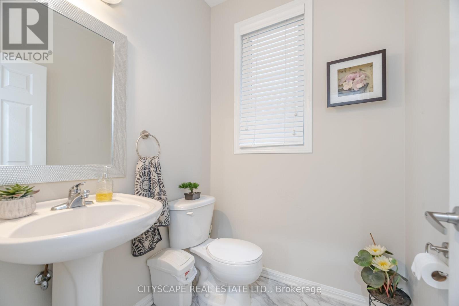 170 Fennamore Terrace, Milton, Ontario  L9T 0Y3 - Photo 41 - W12211269