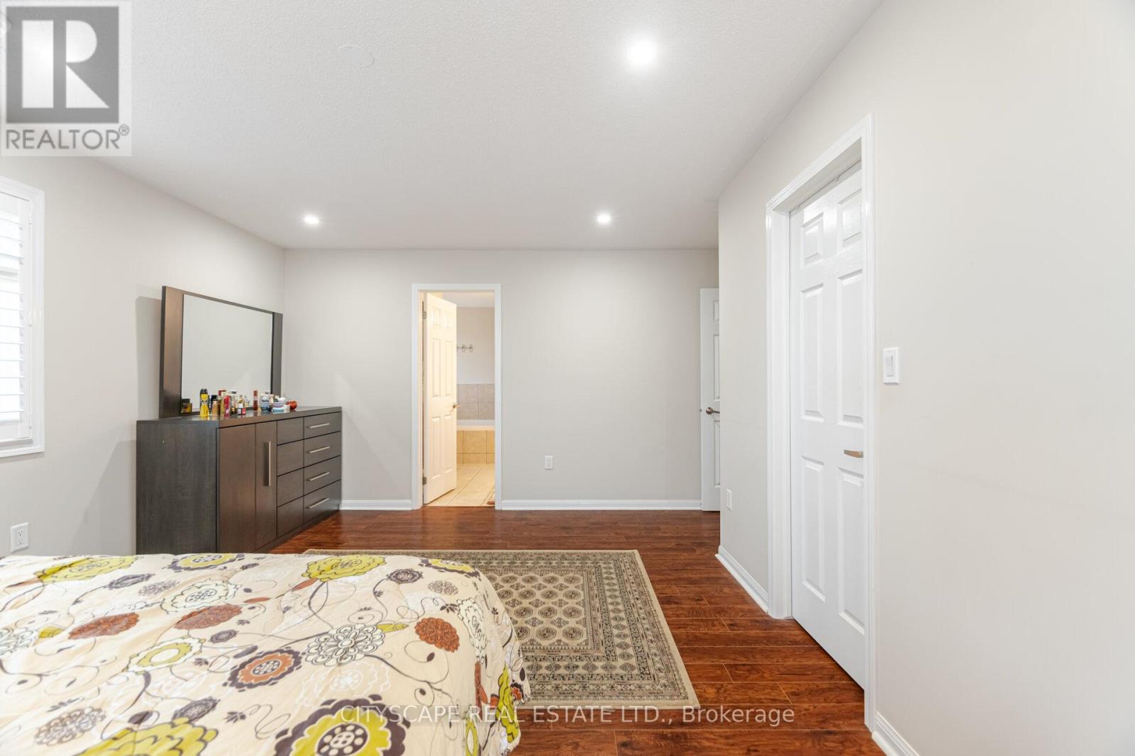 170 Fennamore Terrace, Milton, Ontario  L9T 0Y3 - Photo 28 - W12211269