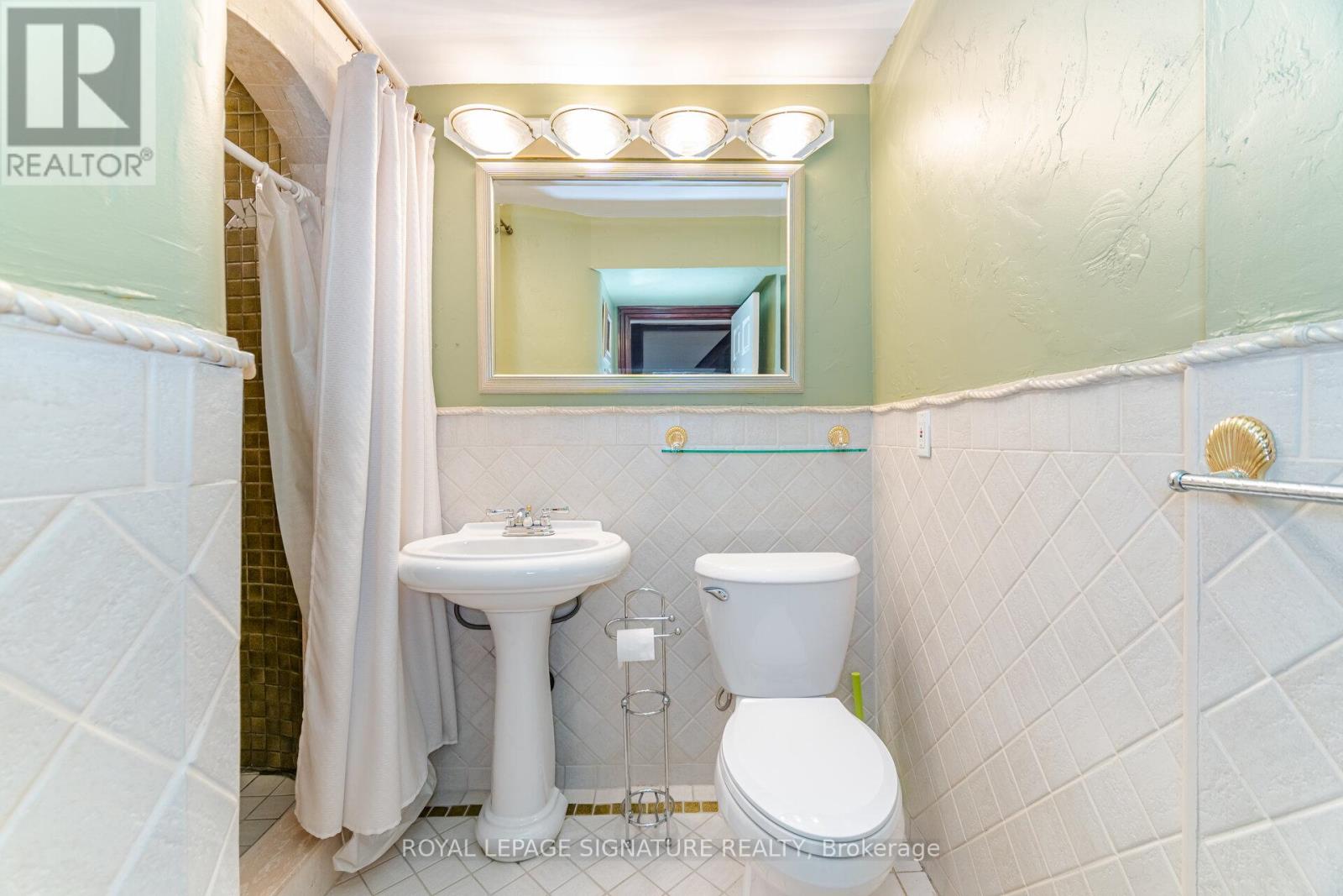 1575 Dewberry Crescent, Mississauga (Rathwood), Ontario  L4W 3B6 - Photo 34 - W12212259