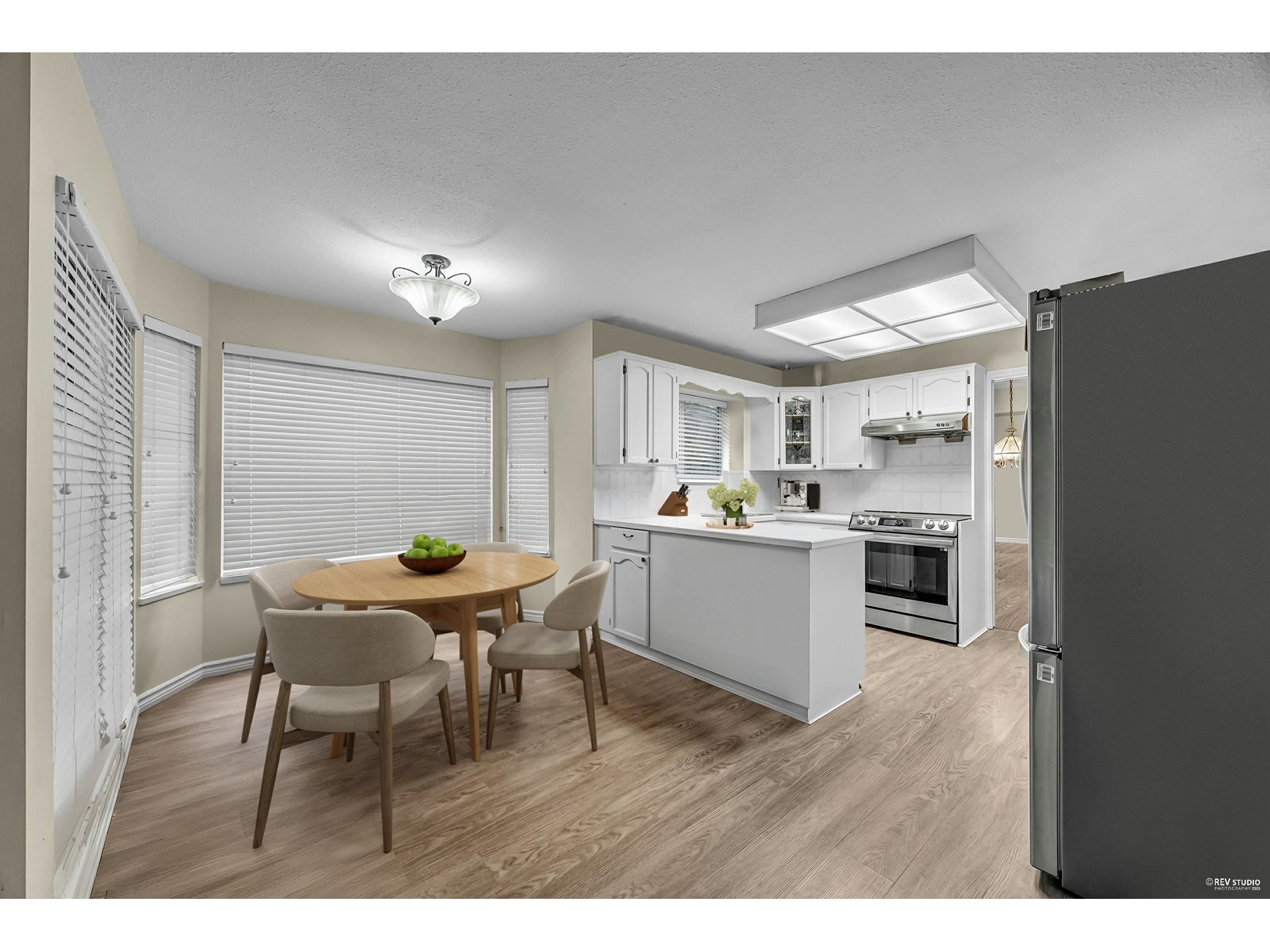 2310 151a Street, Surrey, British Columbia  V4A 8S9 - Photo 8 - R3014230