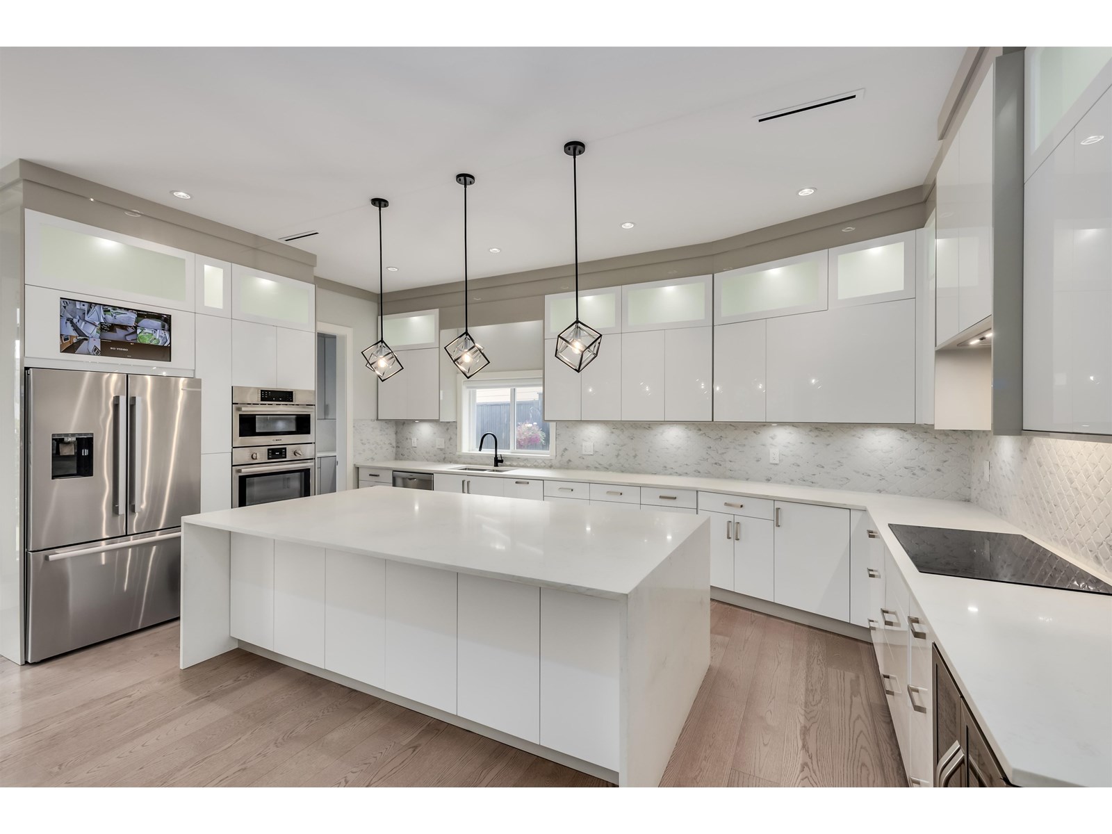 15632 Bowler Place, Surrey, British Columbia  V4A 9G7 - Photo 8 - R3014229