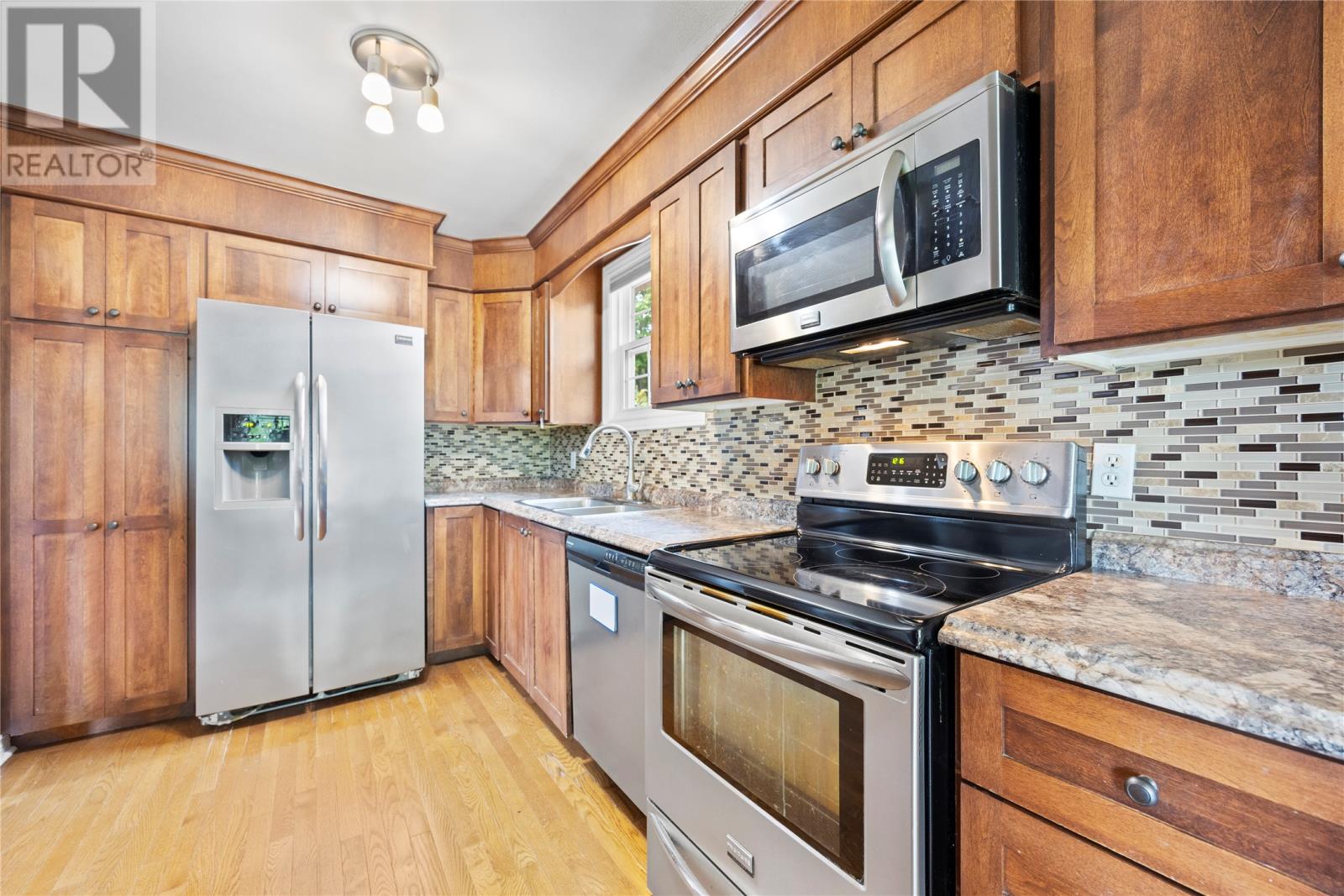 Property at 31 Whiteley Drive image 5