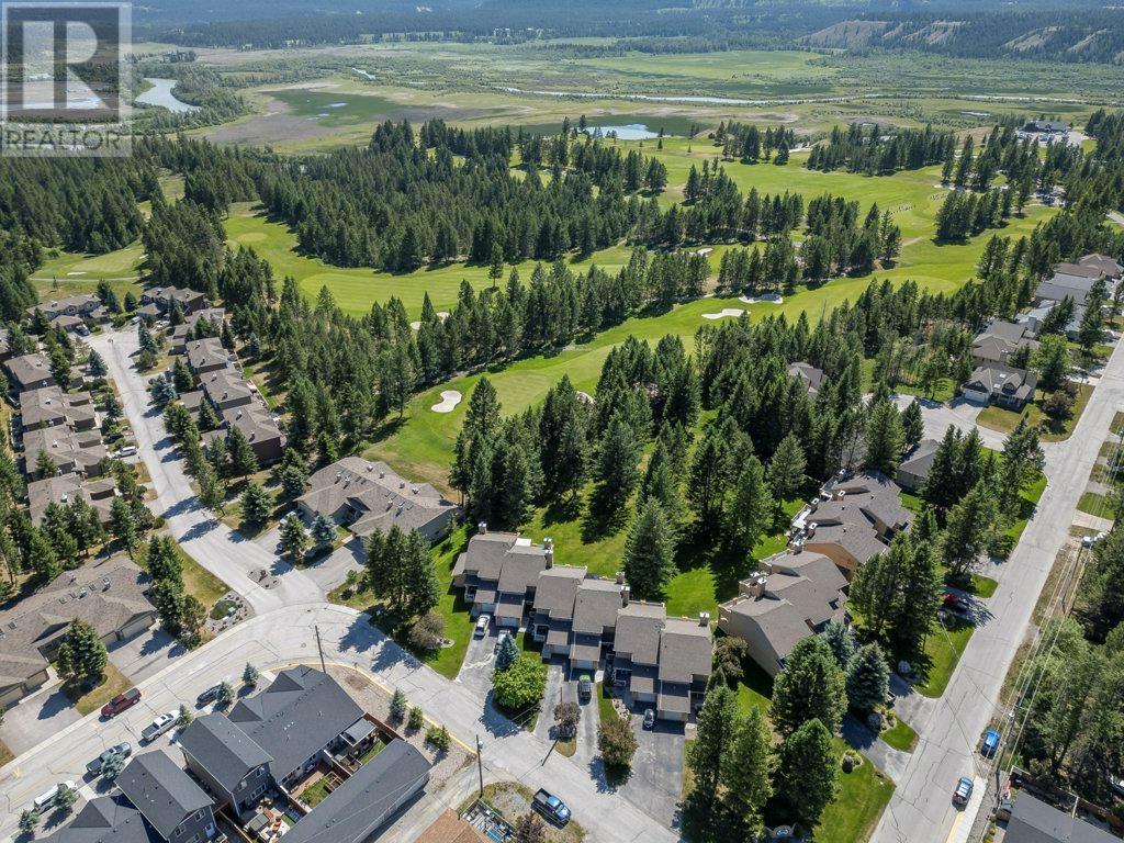 7595 Pioneer Avenue Unit# 9, Radium Hot Springs, British Columbia  V0A 1M0 - Photo 2 - 10351669