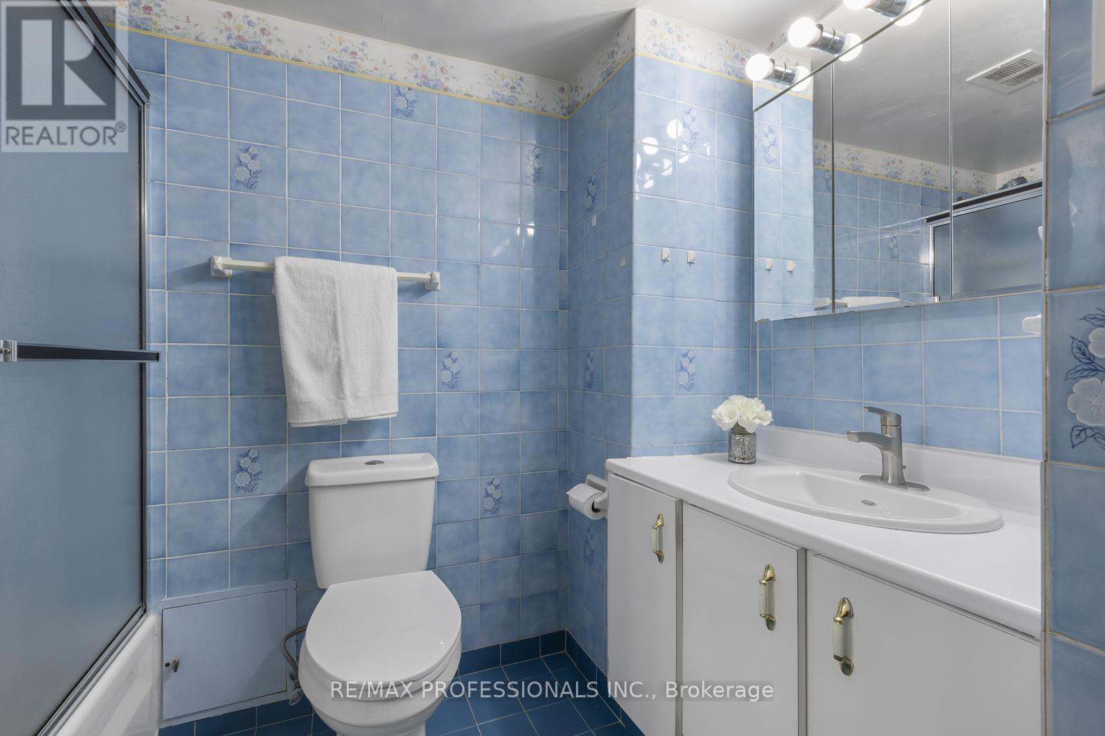 2107 - 360 Ridelle Avenue, Toronto (Briar Hill-Belgravia), Ontario  M6B 1K1 - Photo 15 - W12212703