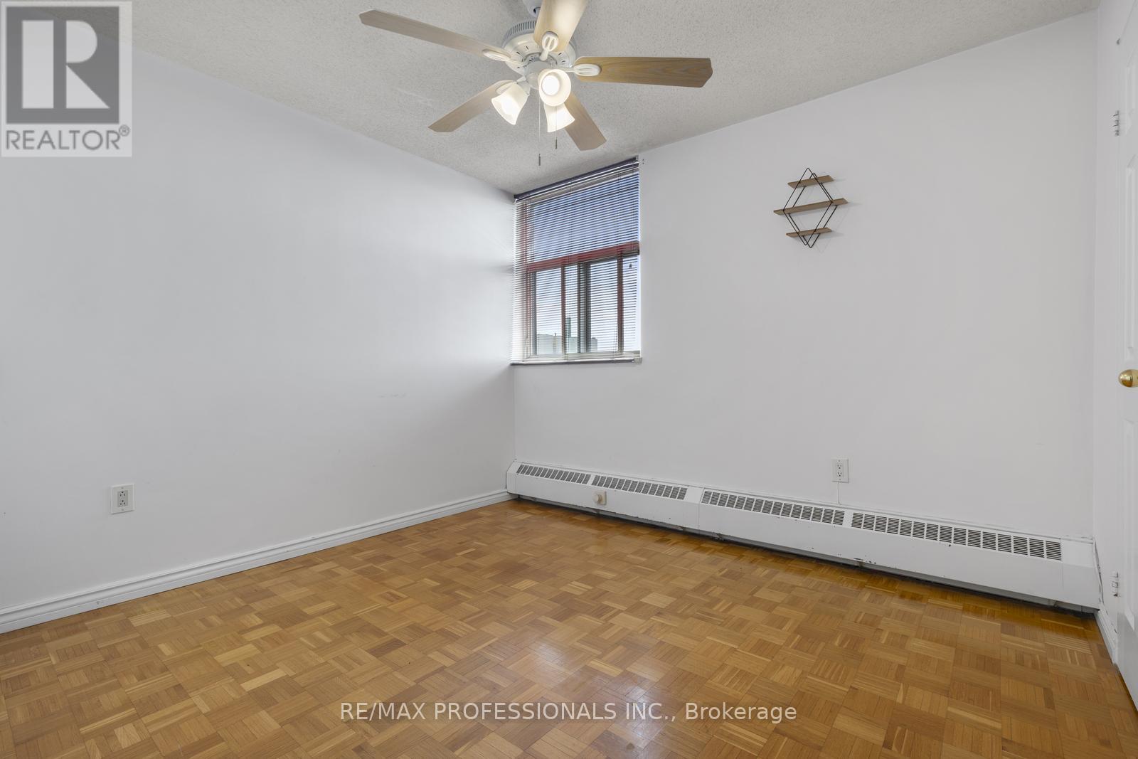 2107 - 360 Ridelle Avenue, Toronto (Briar Hill-Belgravia), Ontario  M6B 1K1 - Photo 16 - W12212703