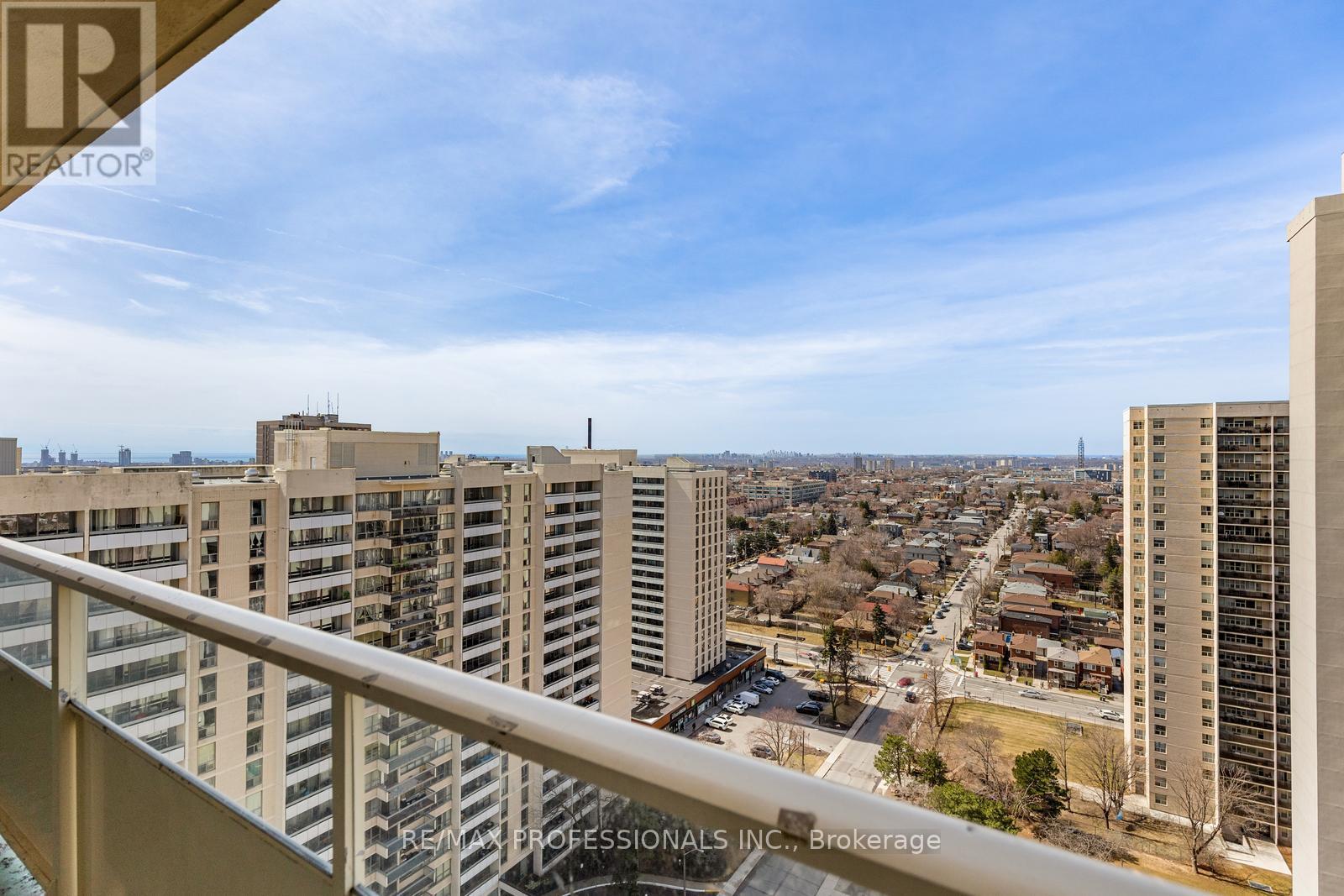 2107 - 360 Ridelle Avenue, Toronto (Briar Hill-Belgravia), Ontario  M6B 1K1 - Photo 17 - W12212703