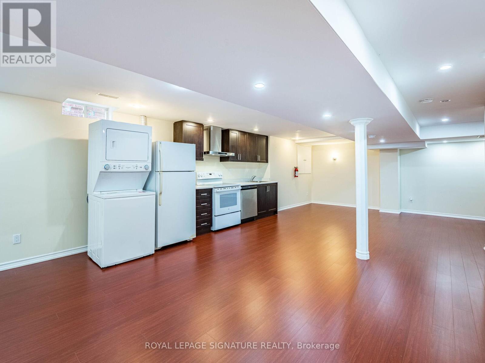 86 Valonia Drive, Brampton (Brampton North), Ontario  L6V 4K1 - Photo 43 - W12212707