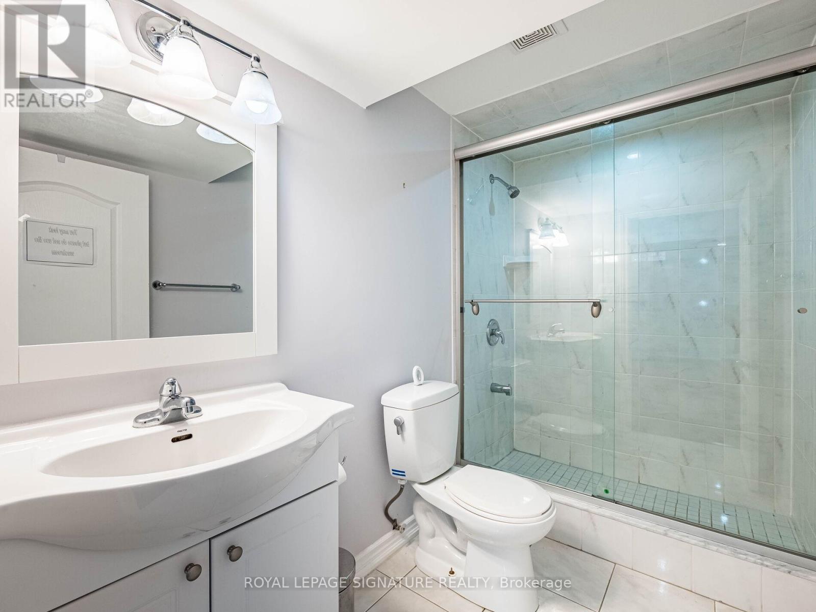 86 Valonia Drive, Brampton (Brampton North), Ontario  L6V 4K1 - Photo 46 - W12212707