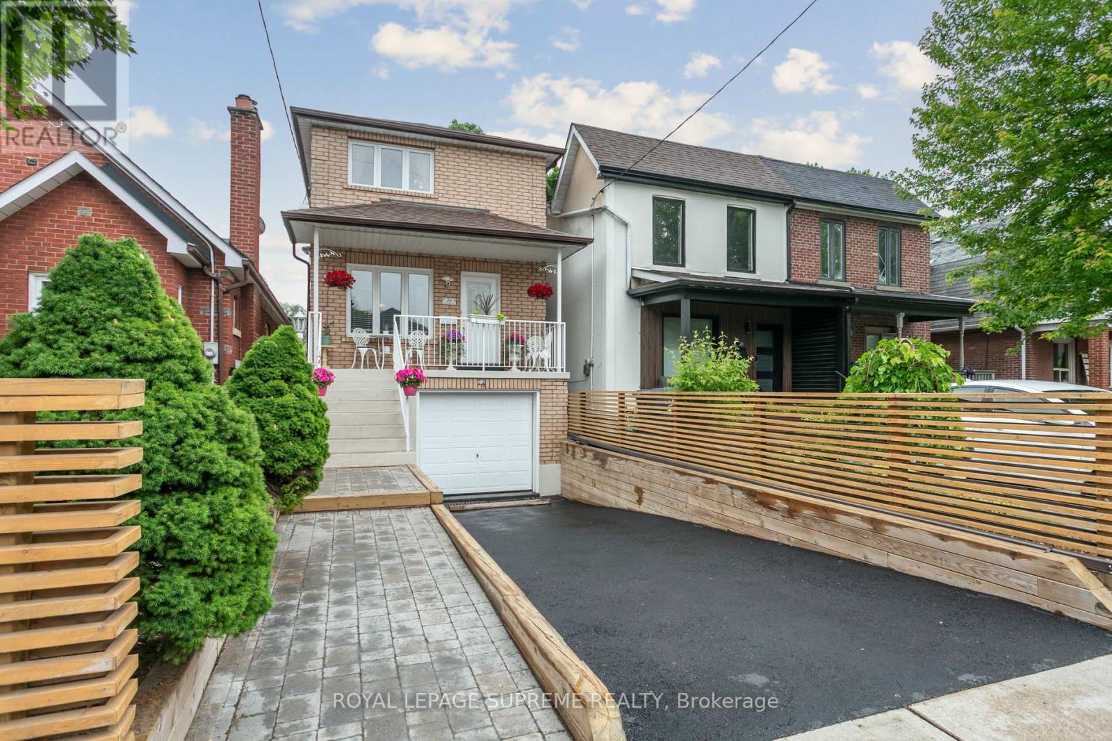 26 GUESTVILLE AVENUE, Toronto, Ontario