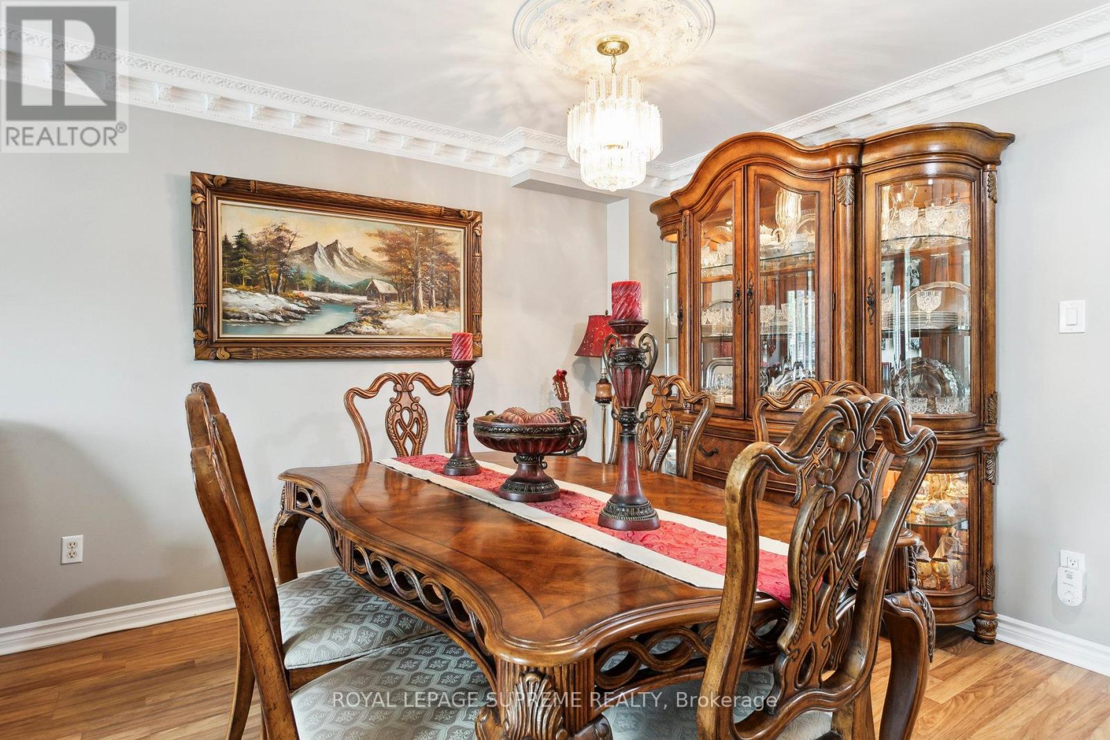 26 Guestville Avenue, Toronto (Rockcliffe-Smythe), Ontario  M6N 4N2 - Photo 15 - W12212735