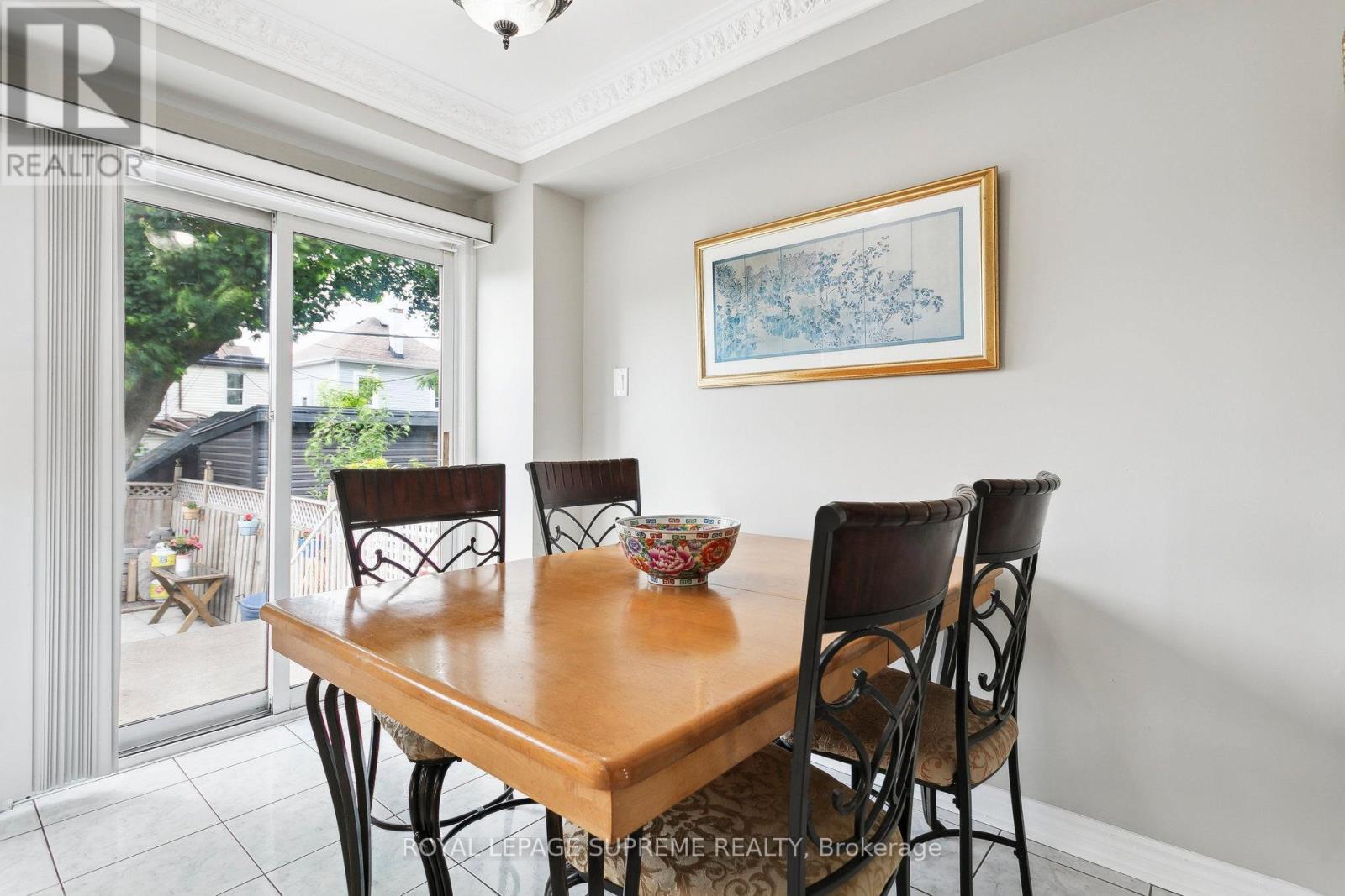 26 Guestville Avenue, Toronto (Rockcliffe-Smythe), Ontario  M6N 4N2 - Photo 23 - W12212735