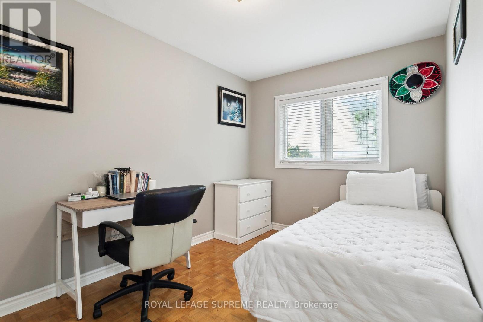 26 Guestville Avenue, Toronto (Rockcliffe-Smythe), Ontario  M6N 4N2 - Photo 29 - W12212735