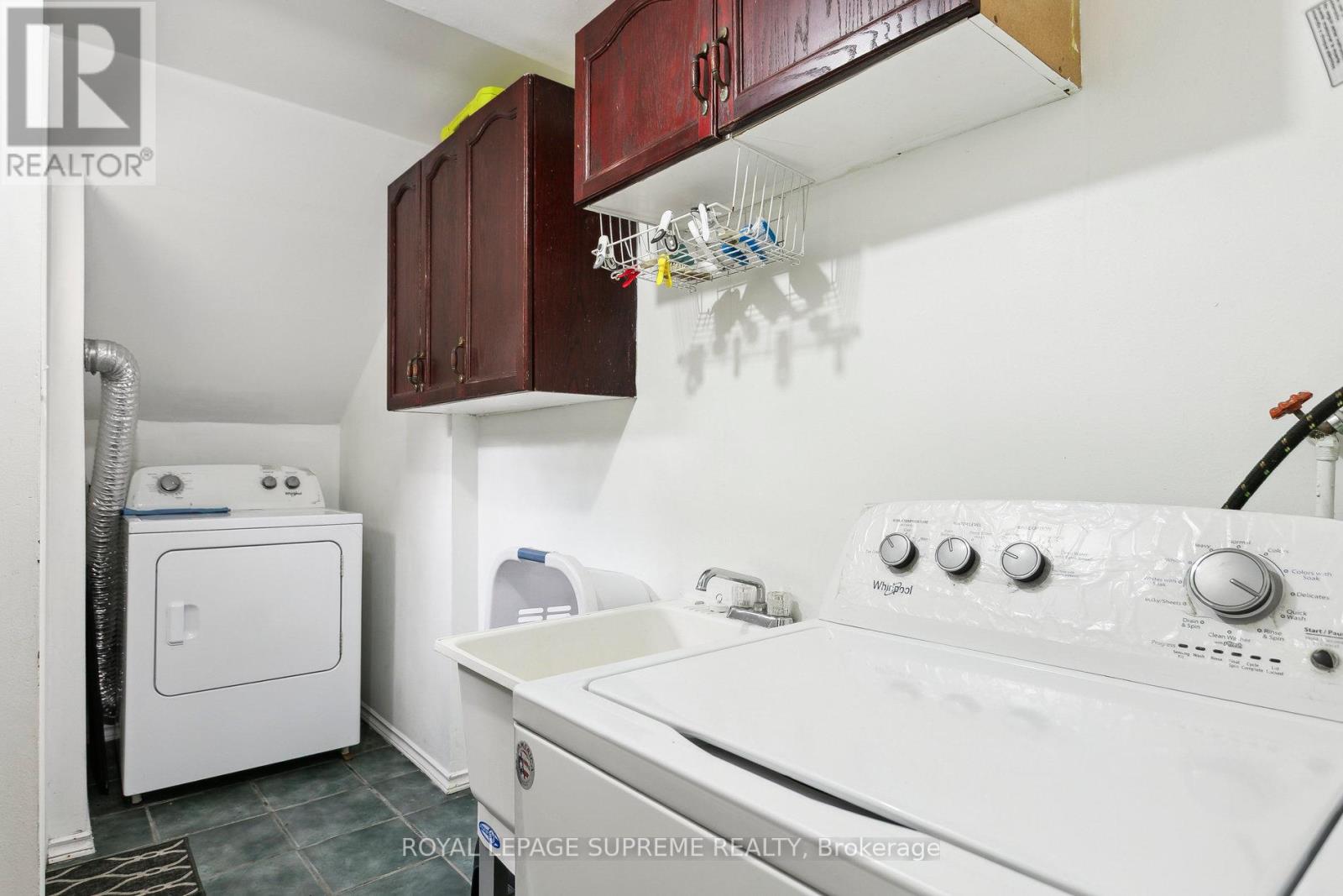 26 Guestville Avenue, Toronto (Rockcliffe-Smythe), Ontario  M6N 4N2 - Photo 46 - W12212735