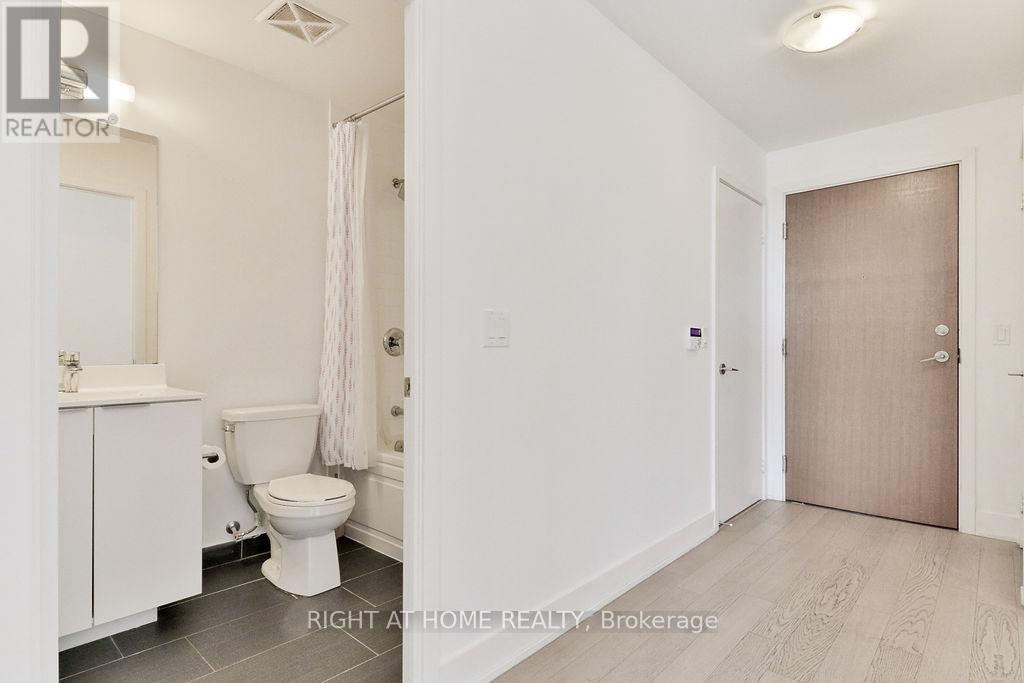 236 - 30 Shore Breeze Drive, Toronto (Mimico), Ontario  M8V 0J1 - Photo 4 - W12212752