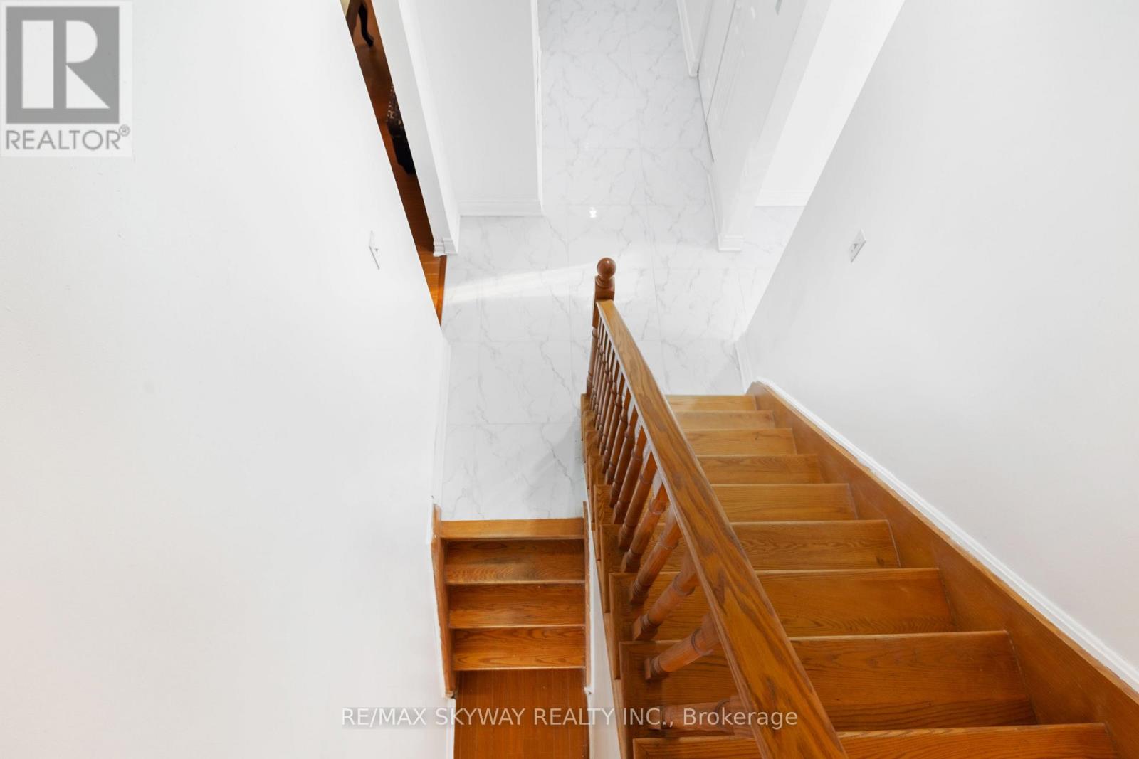 32 Maitland Street, Brampton (Central Park), Ontario  L6S 3B8 - Photo 27 - W12212759