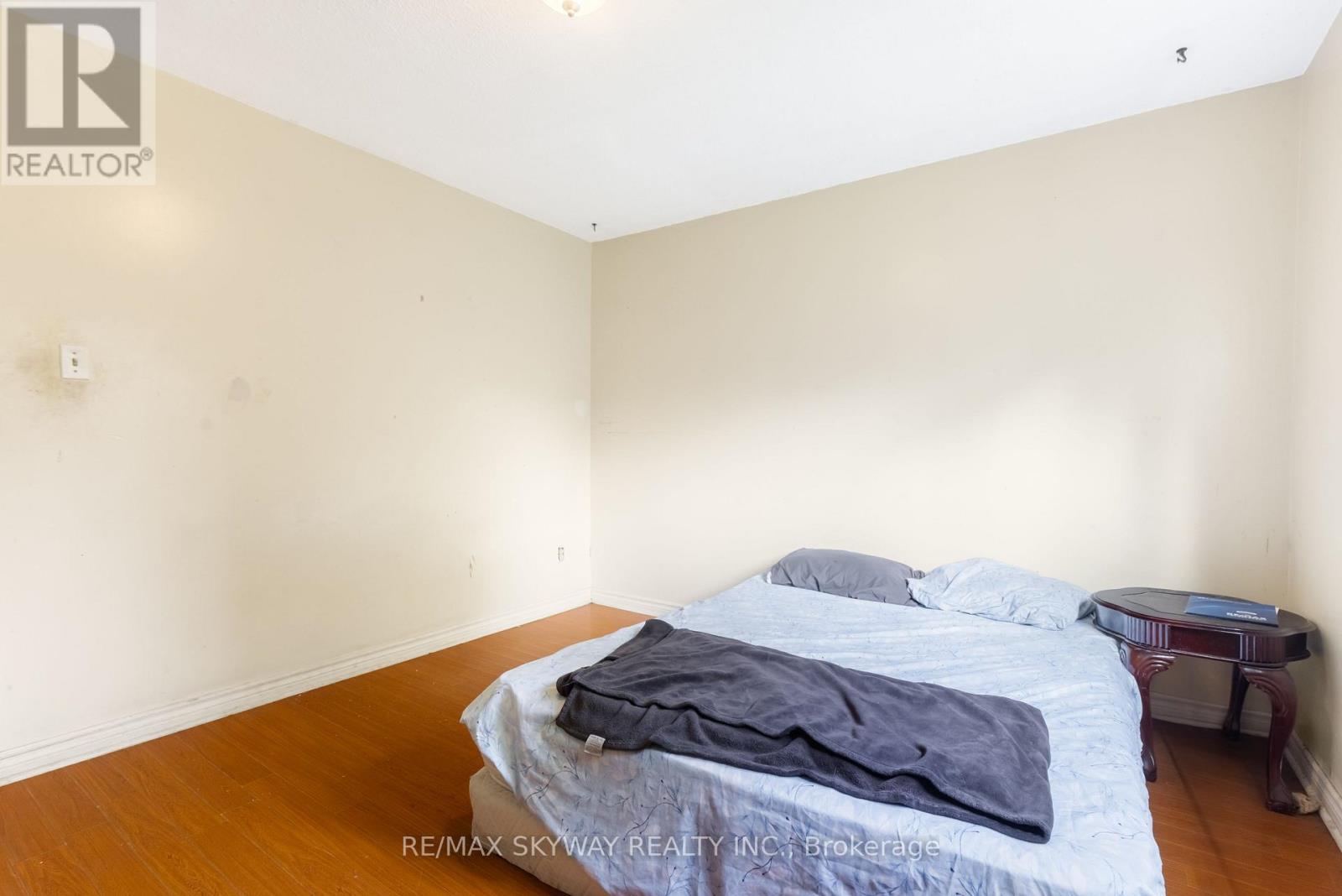 32 Maitland Street, Brampton (Central Park), Ontario  L6S 3B8 - Photo 33 - W12212759