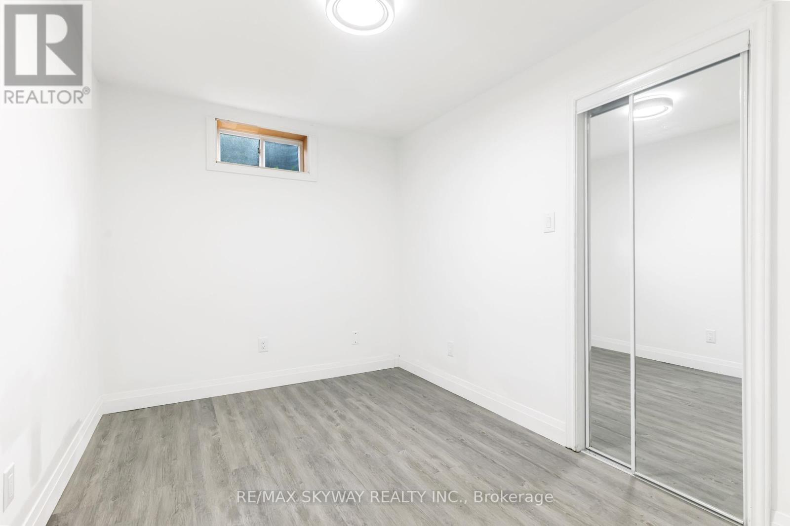 32 Maitland Street, Brampton (Central Park), Ontario  L6S 3B8 - Photo 36 - W12212759