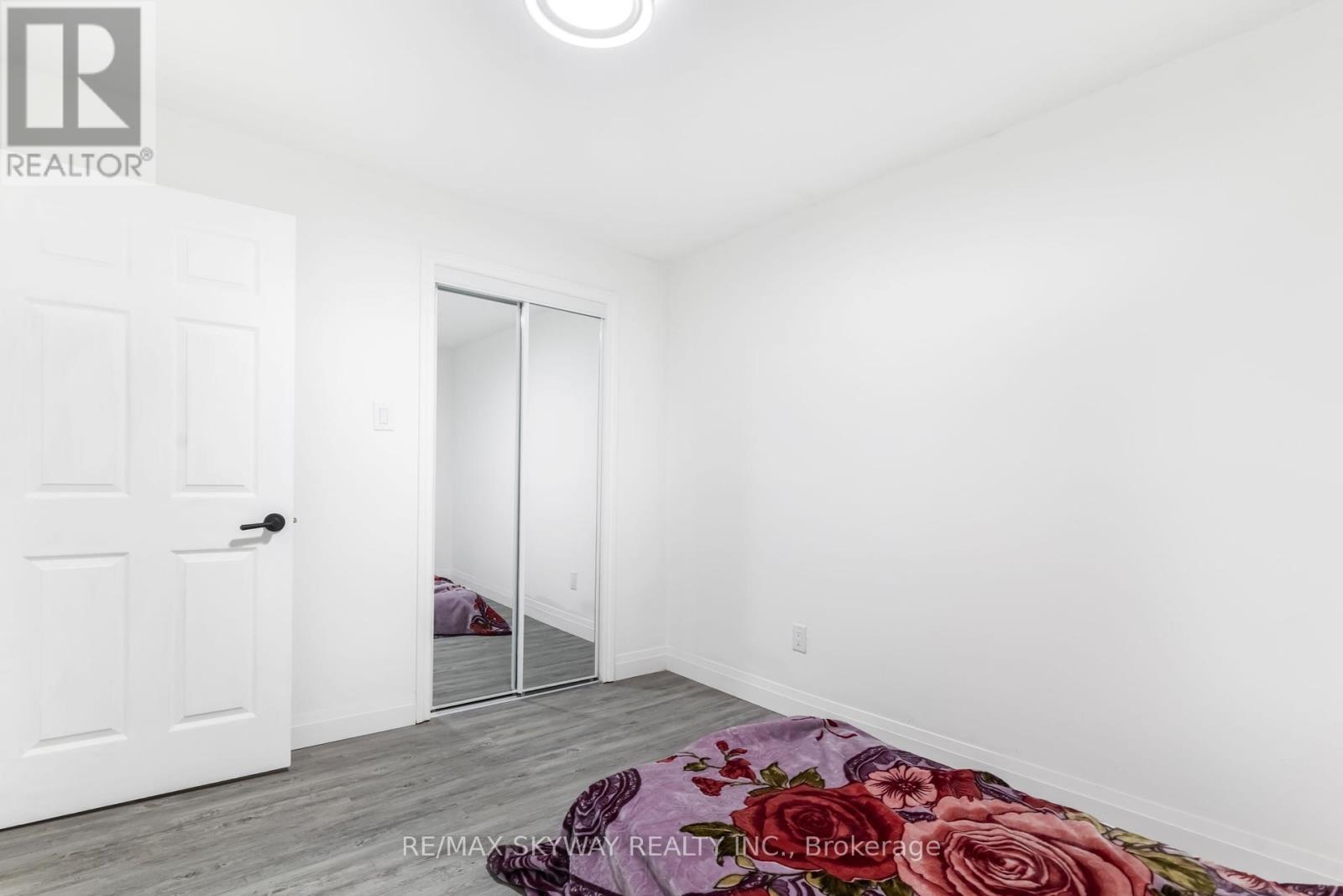 32 Maitland Street, Brampton (Central Park), Ontario  L6S 3B8 - Photo 42 - W12212759