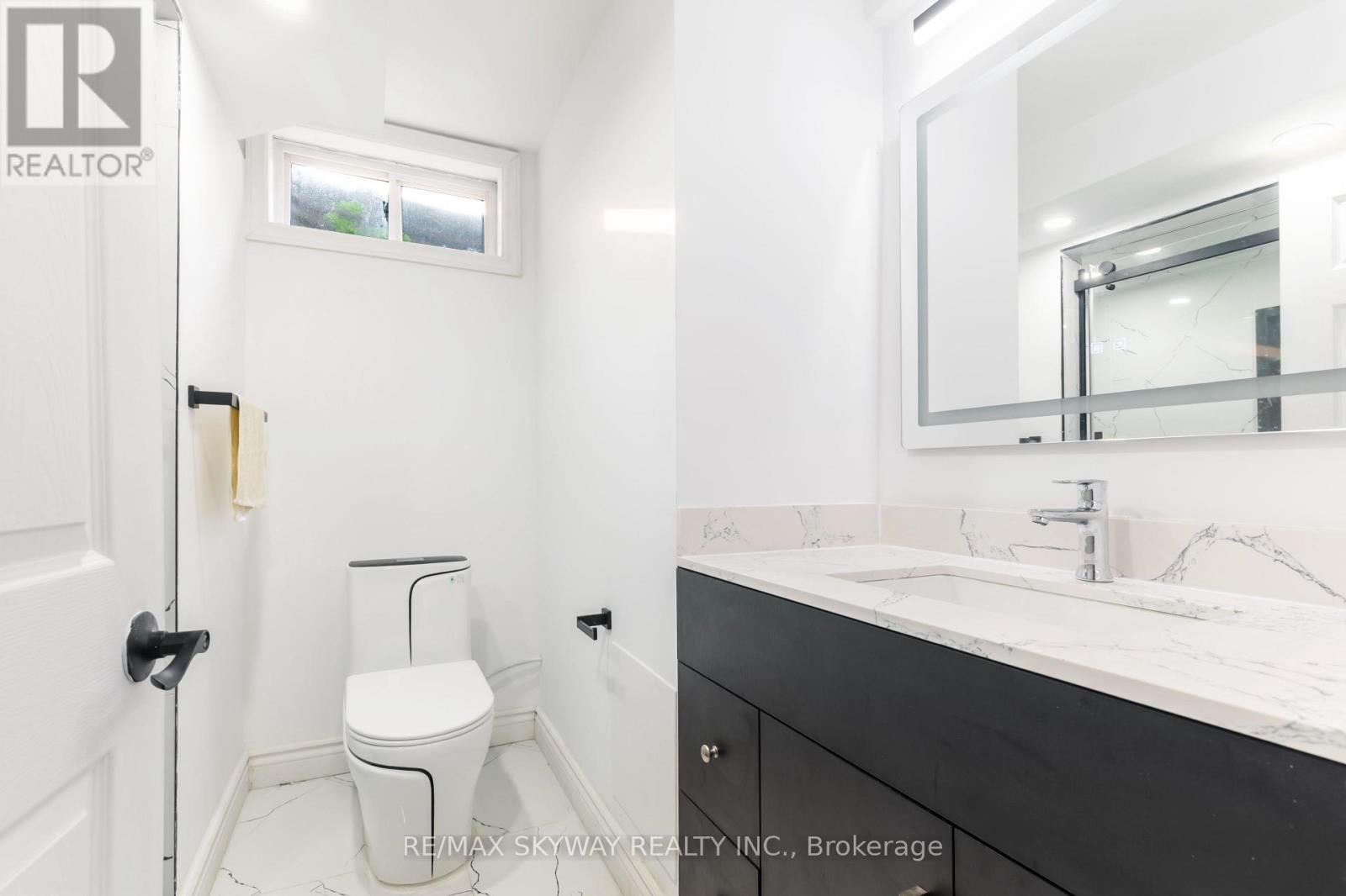 32 Maitland Street, Brampton (Central Park), Ontario  L6S 3B8 - Photo 43 - W12212759