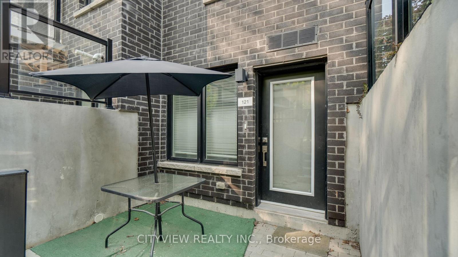 121 - 1145 Journeyman Lane, Mississauga (Clarkson), Ontario  L5J 0B5 - Photo 5 - W12212776
