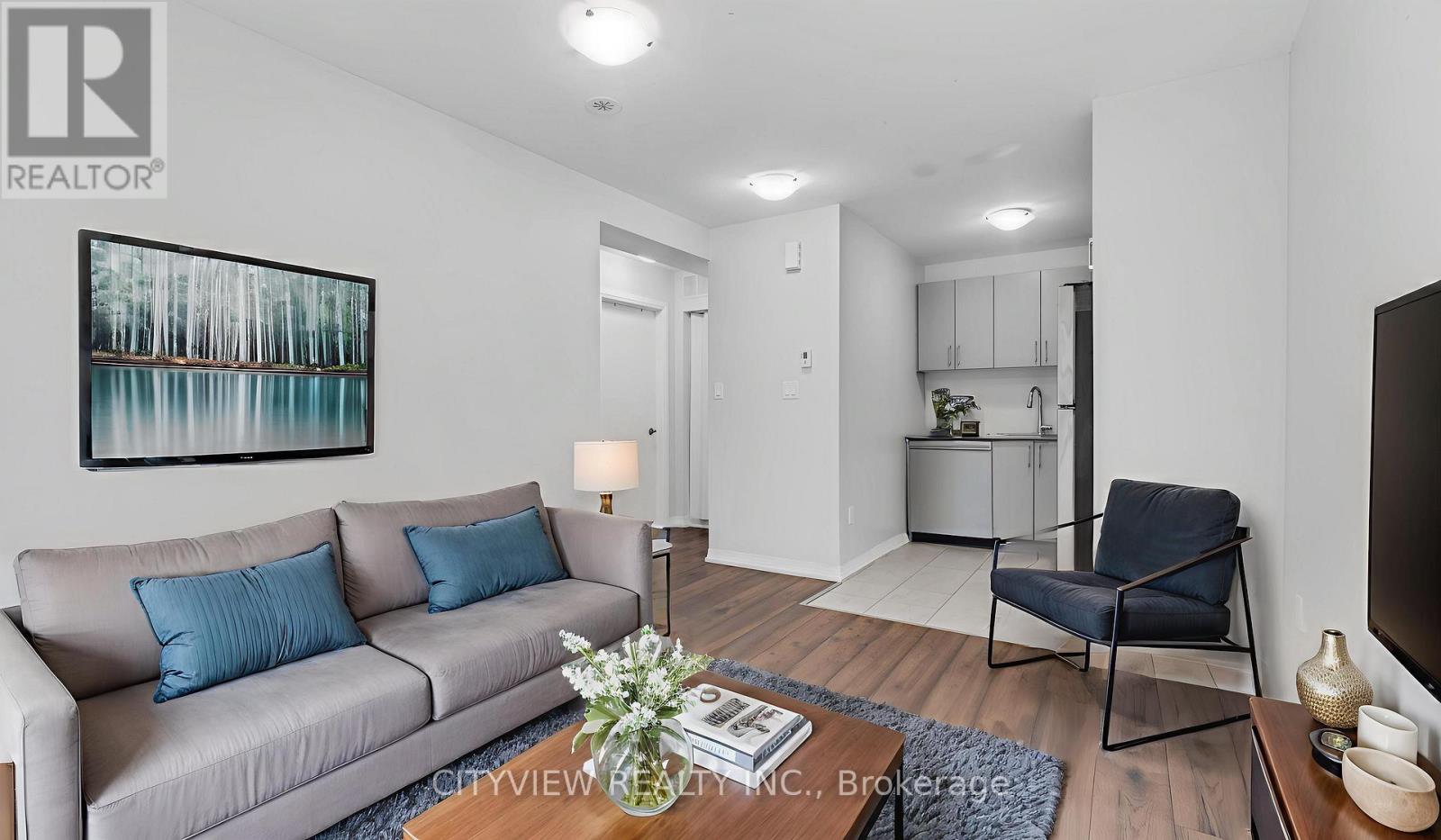 121 - 1145 Journeyman Lane, Mississauga (Clarkson), Ontario  L5J 0B5 - Photo 7 - W12212776