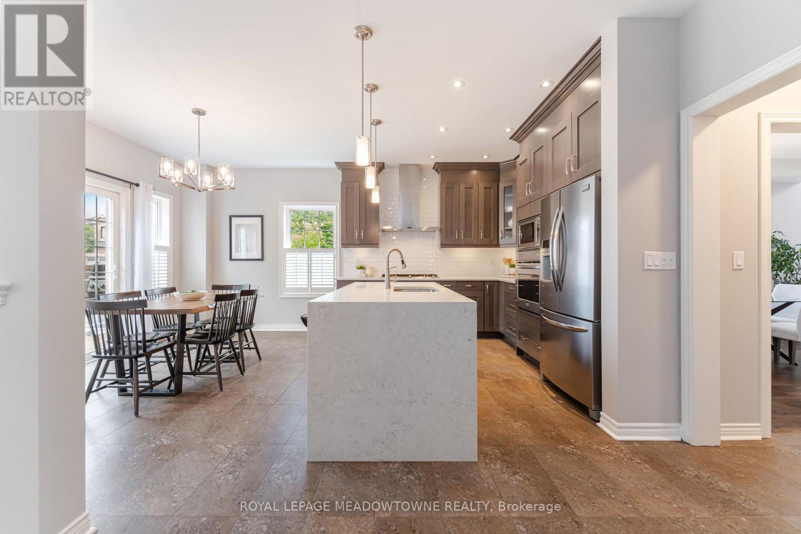 6944 Johnson Wagon Crescent, Mississauga, Ontario  L5W 1B2 - Photo 12 - W12212780