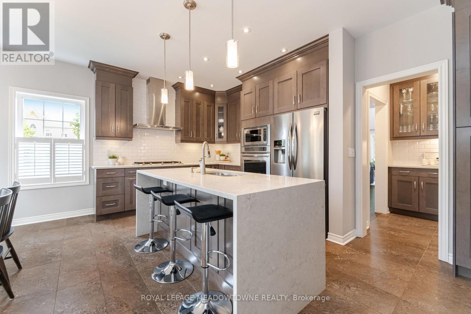 6944 Johnson Wagon Crescent, Mississauga, Ontario  L5W 1B2 - Photo 14 - W12212780