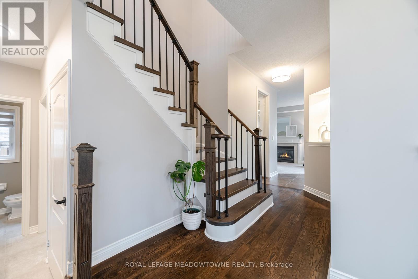 6944 Johnson Wagon Crescent, Mississauga, Ontario  L5W 1B2 - Photo 24 - W12212780