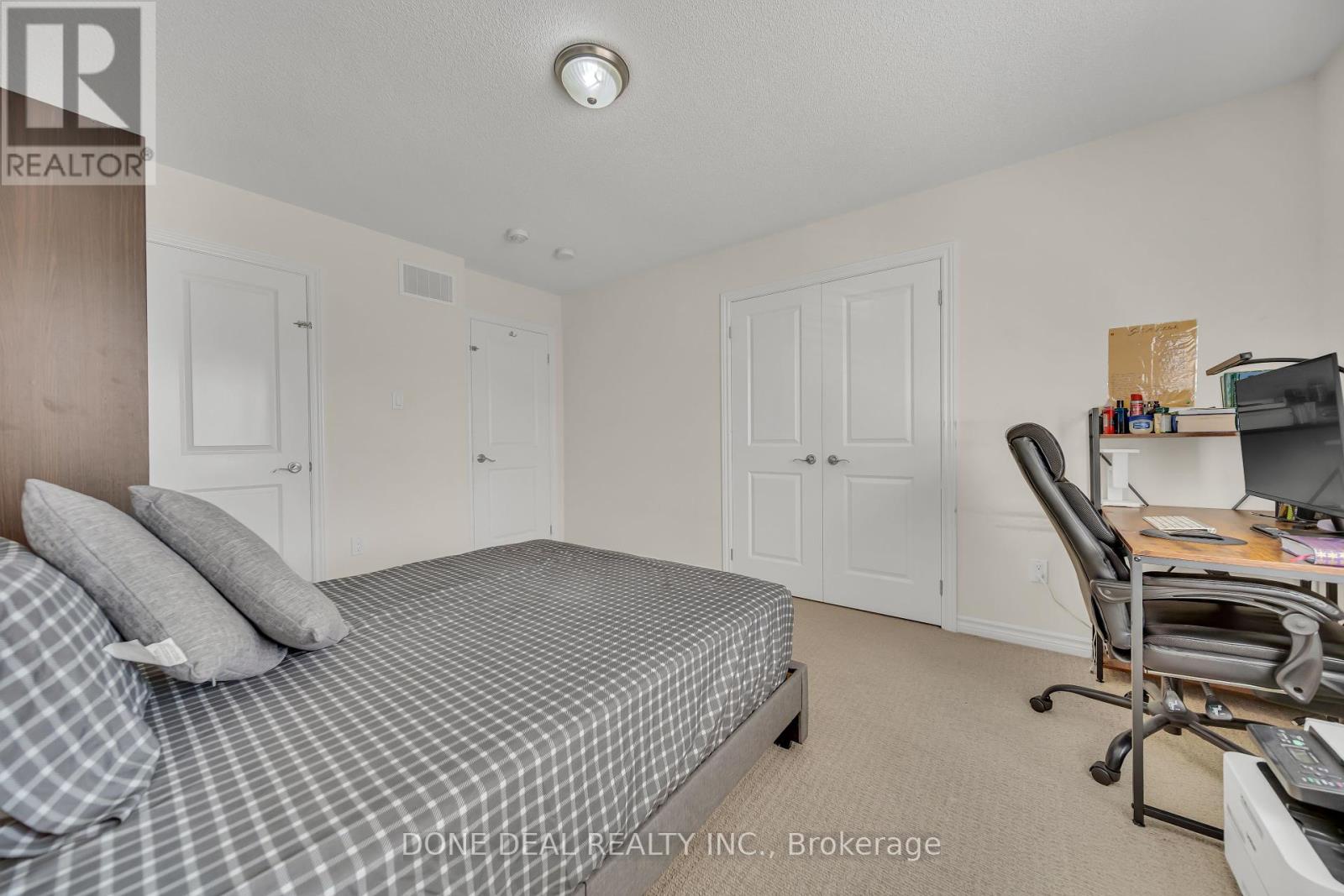 10 Lola Crescent, Brampton (Northwest Brampton), Ontario  L7A 4J7 - Photo 31 - W12212785