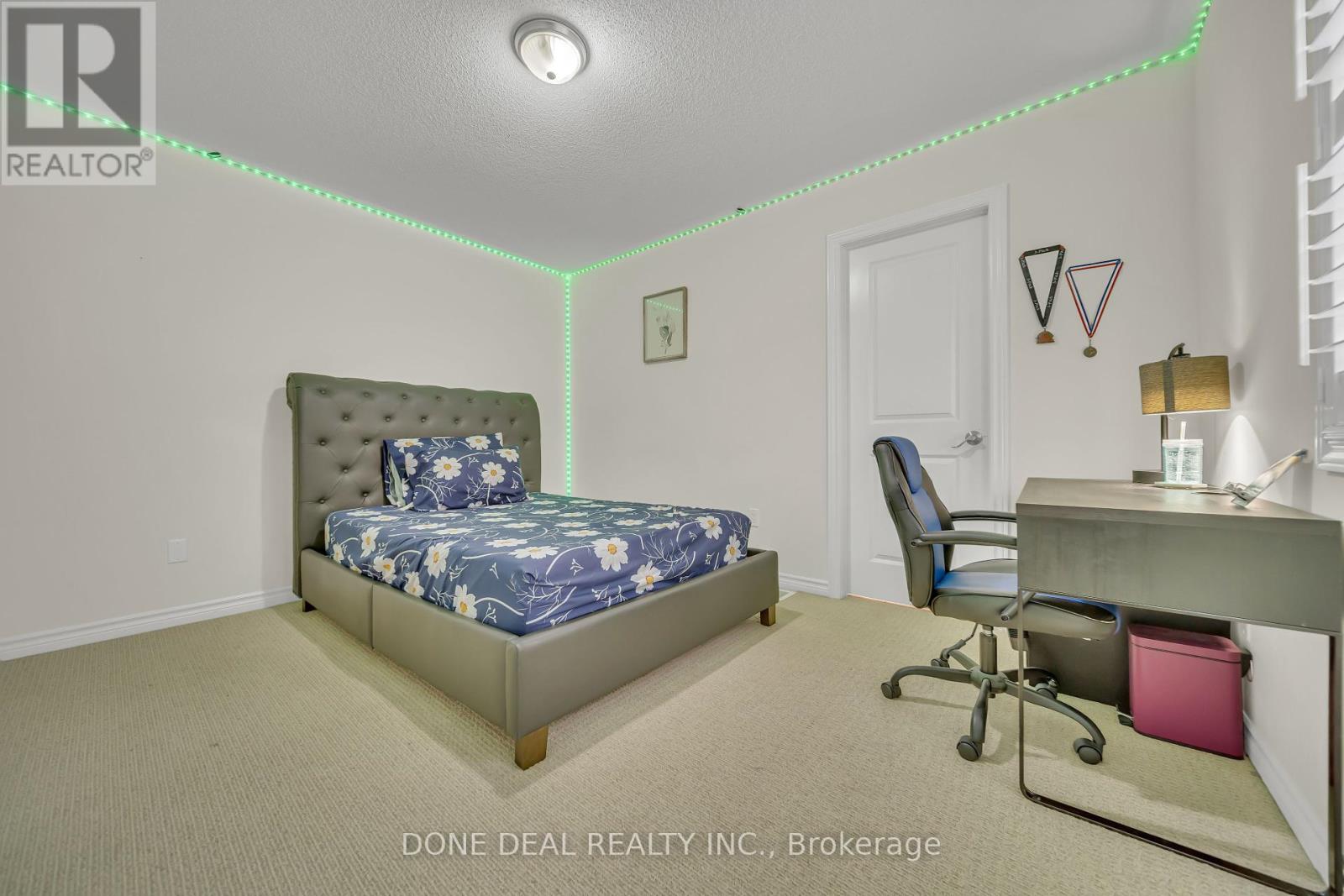 10 Lola Crescent, Brampton (Northwest Brampton), Ontario  L7A 4J7 - Photo 33 - W12212785