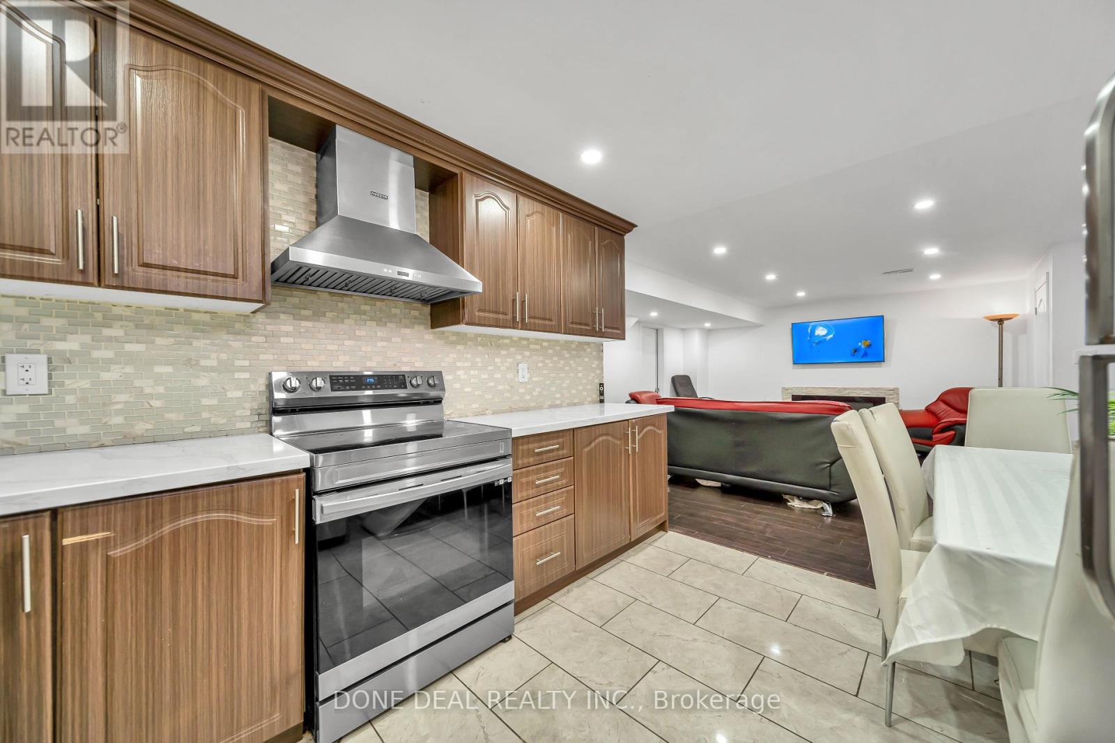 10 Lola Crescent, Brampton (Northwest Brampton), Ontario  L7A 4J7 - Photo 42 - W12212785