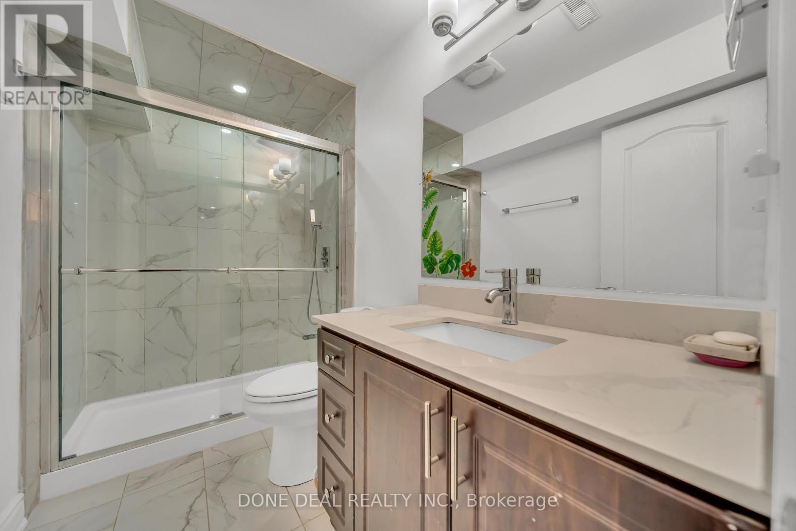 10 Lola Crescent, Brampton (Northwest Brampton), Ontario  L7A 4J7 - Photo 46 - W12212785