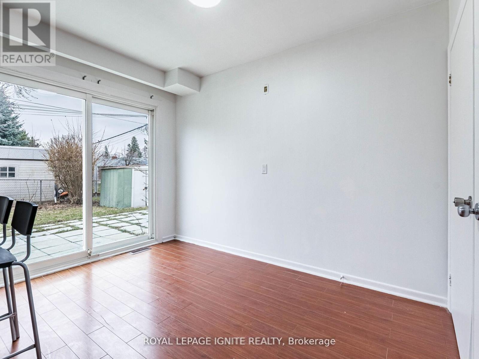 115 Northcrest Road, Toronto (Kingsview Village-The Westway), Ontario  M9R 1R5 - Photo 20 - W12212799