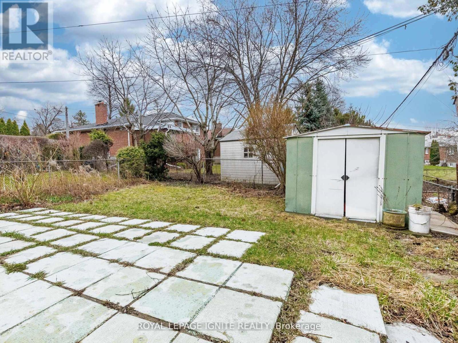 115 Northcrest Road, Toronto (Kingsview Village-The Westway), Ontario  M9R 1R5 - Photo 38 - W12212799