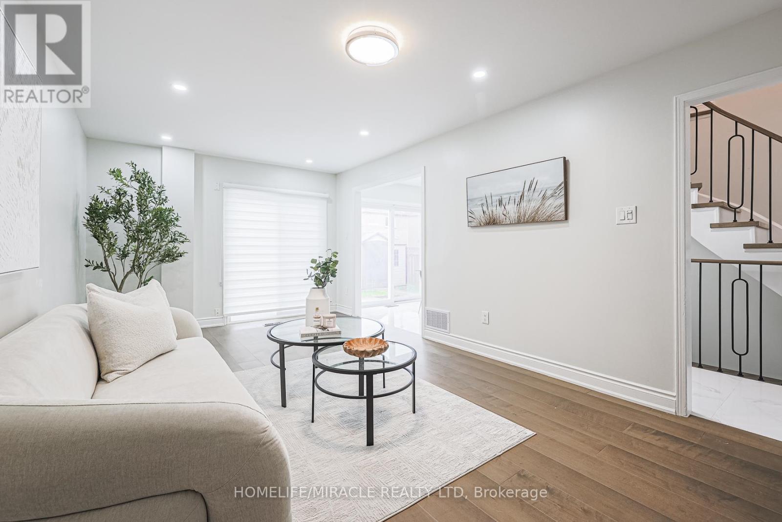 3 Hawkway Court, Brampton (Fletcher's West), Ontario  L6Y 4K7 - Photo 23 - W12212807