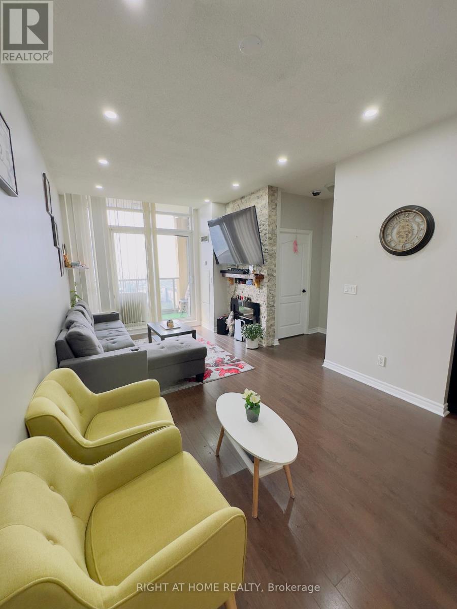 2906 - 4090 Living Arts Drive, Mississauga, Ontario  L5B 0C3 - Photo 9 - W12212824