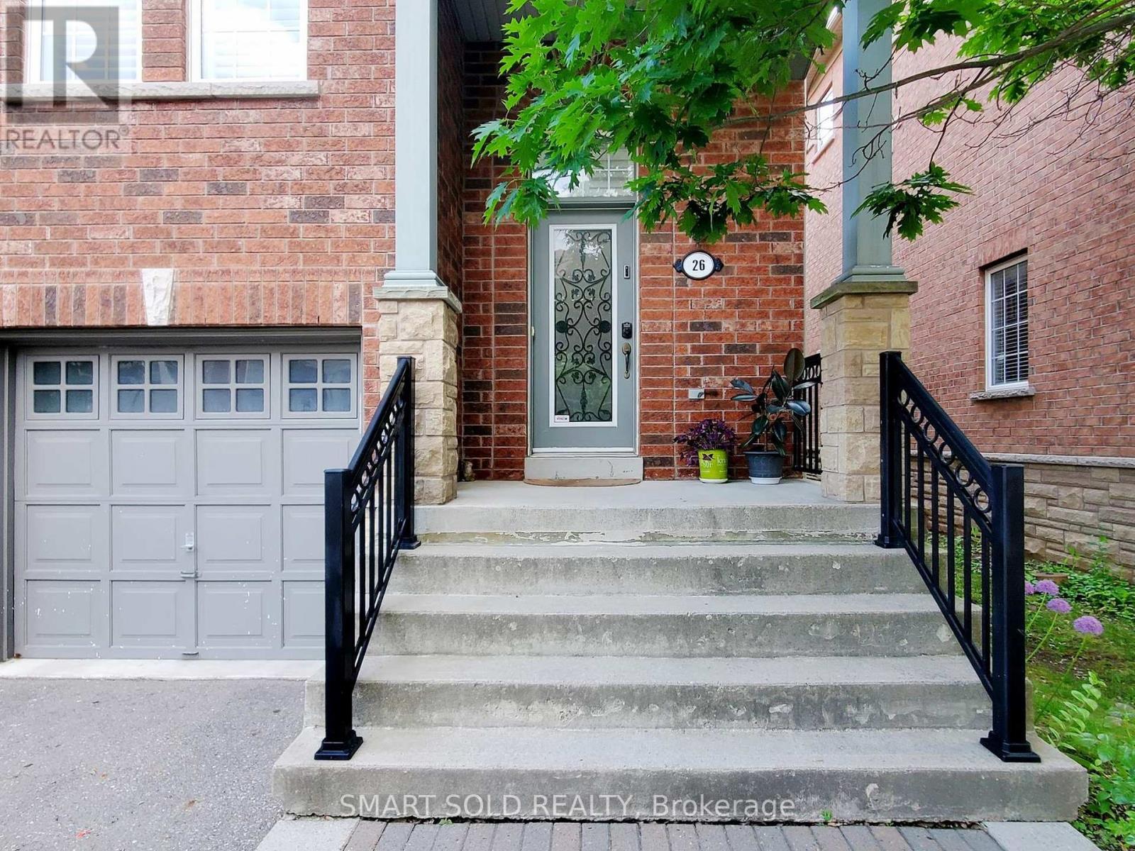 26 - 230 Paisley Boulevard W, Mississauga (Cooksville), Ontario  L5B 0C5 - Photo 4 - W12212844