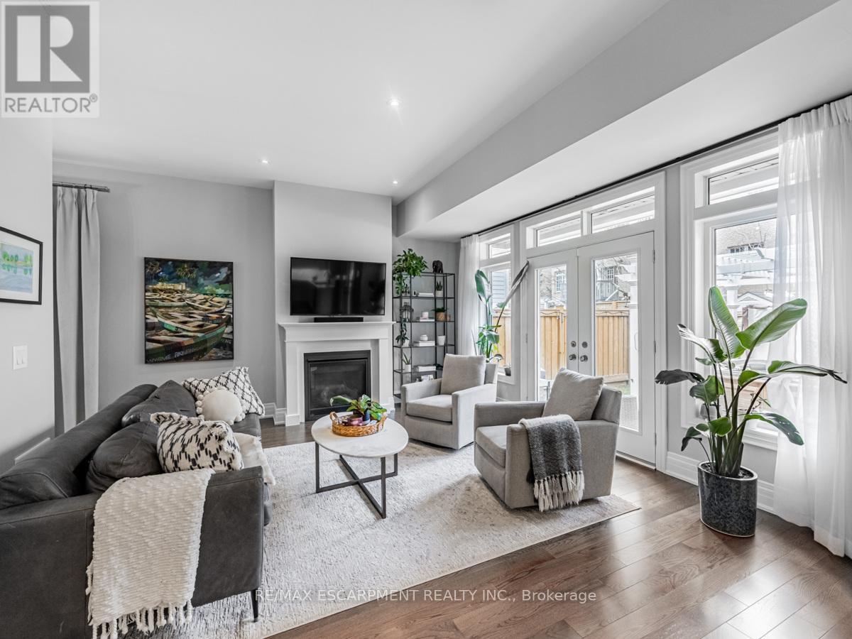 2541 Kate Common, Oakville (Br Bronte), Ontario  L6L 0E9 - Photo 14 - W12212862