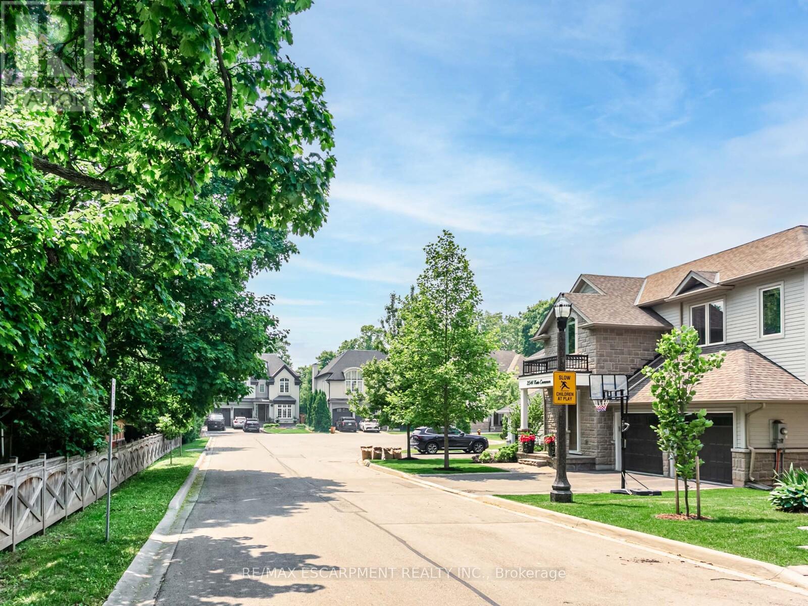 2541 Kate Common, Oakville (Br Bronte), Ontario  L6L 0E9 - Photo 48 - W12212862