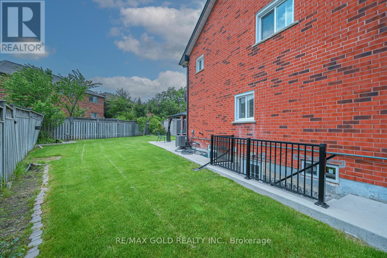 142 Sahara Trail, Brampton (Sandringham-Wellington), Ontario  L6R 1P6 - Photo 27 - W12212864
