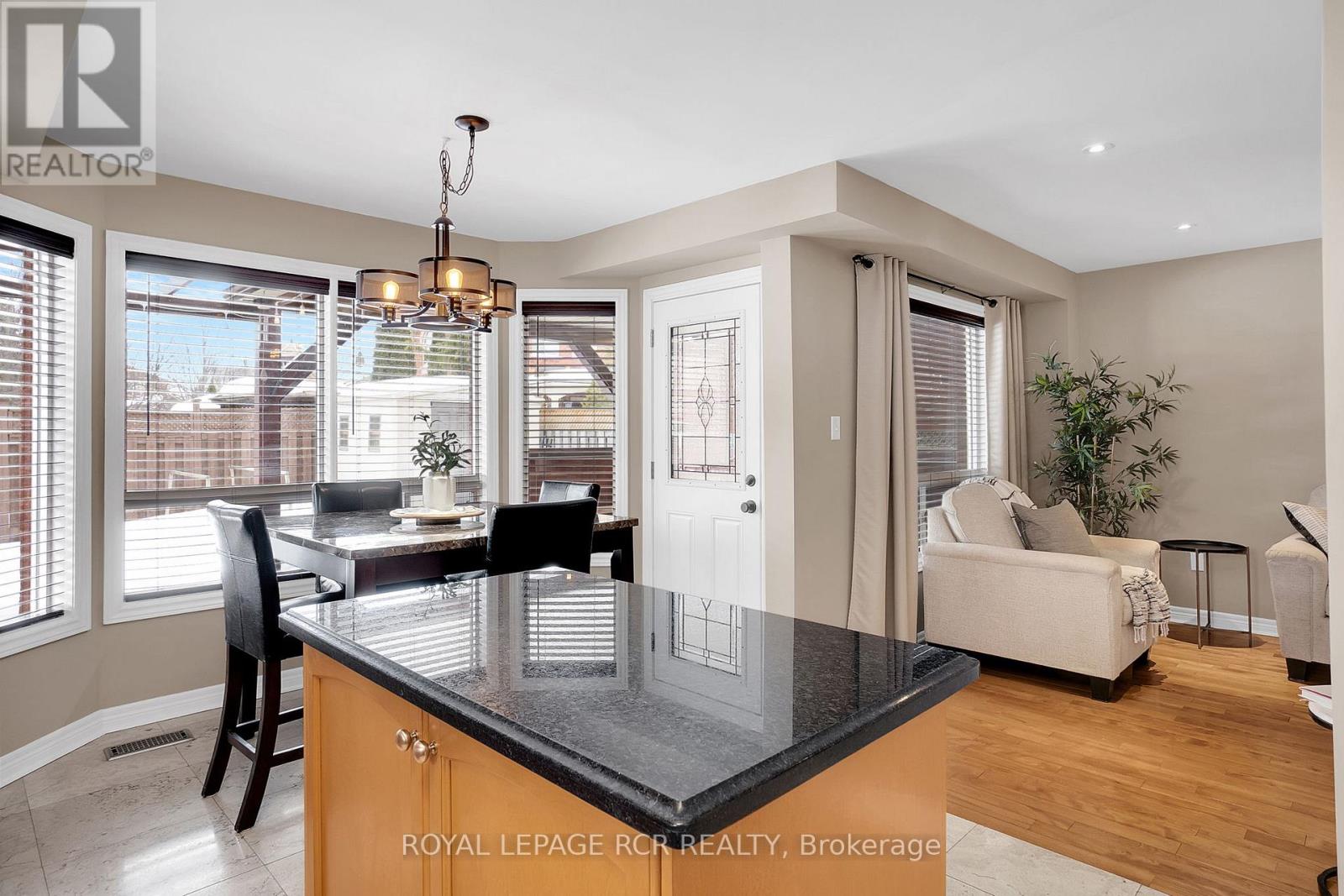 20 Boltonview Crescent, Caledon, Ontario  L7E 2H2 - Photo 17 - W12212866